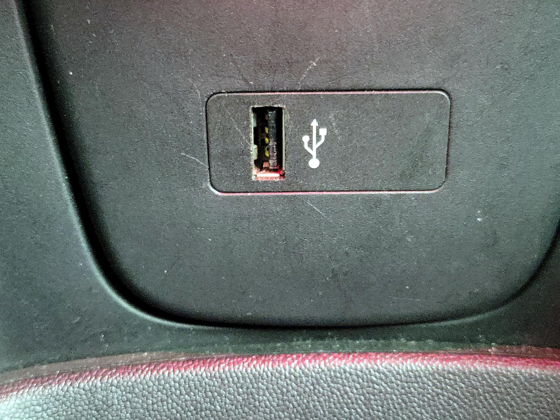 Thumbnail: 2019 MINI Cooper - 18