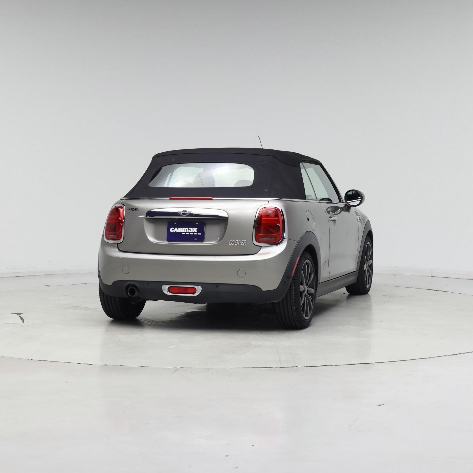 Thumbnail: 2019 MINI Cooper - 8