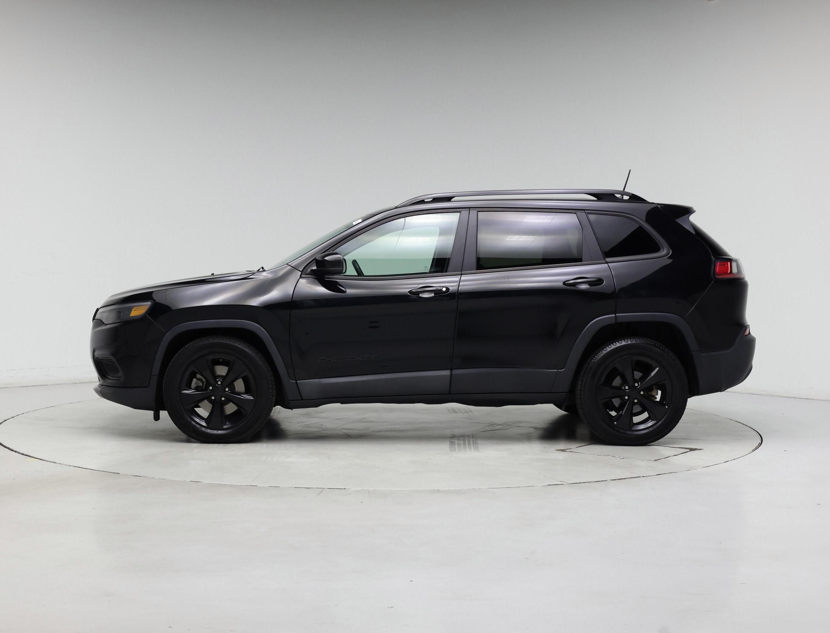 Thumbnail: 2020 Jeep Cherokee - 3