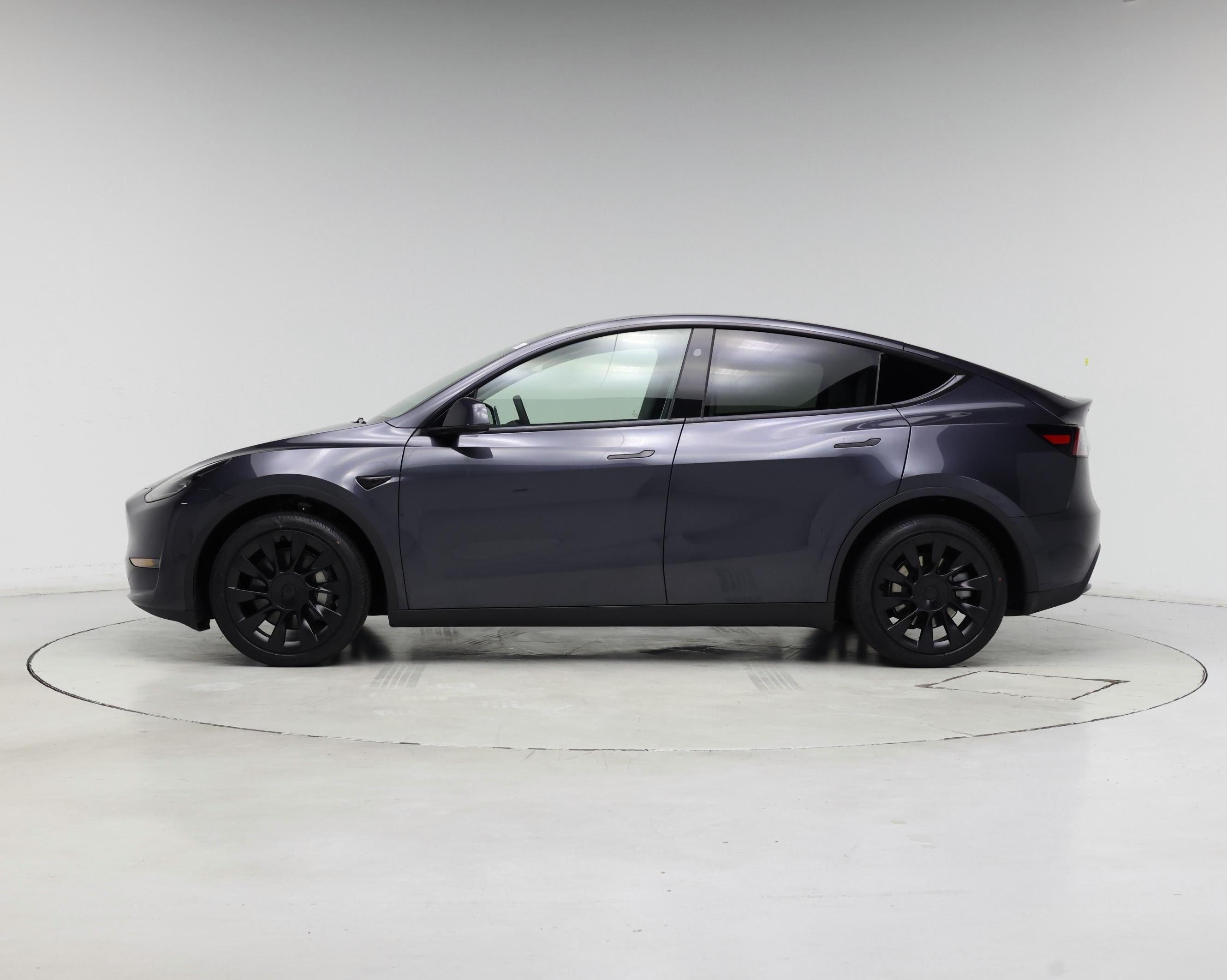 Thumbnail: 2024 Tesla Model Y - 3