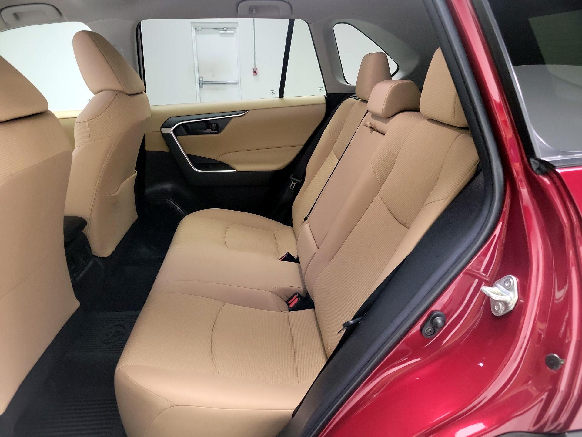 Thumbnail: 2023 Toyota RAV4 - 19