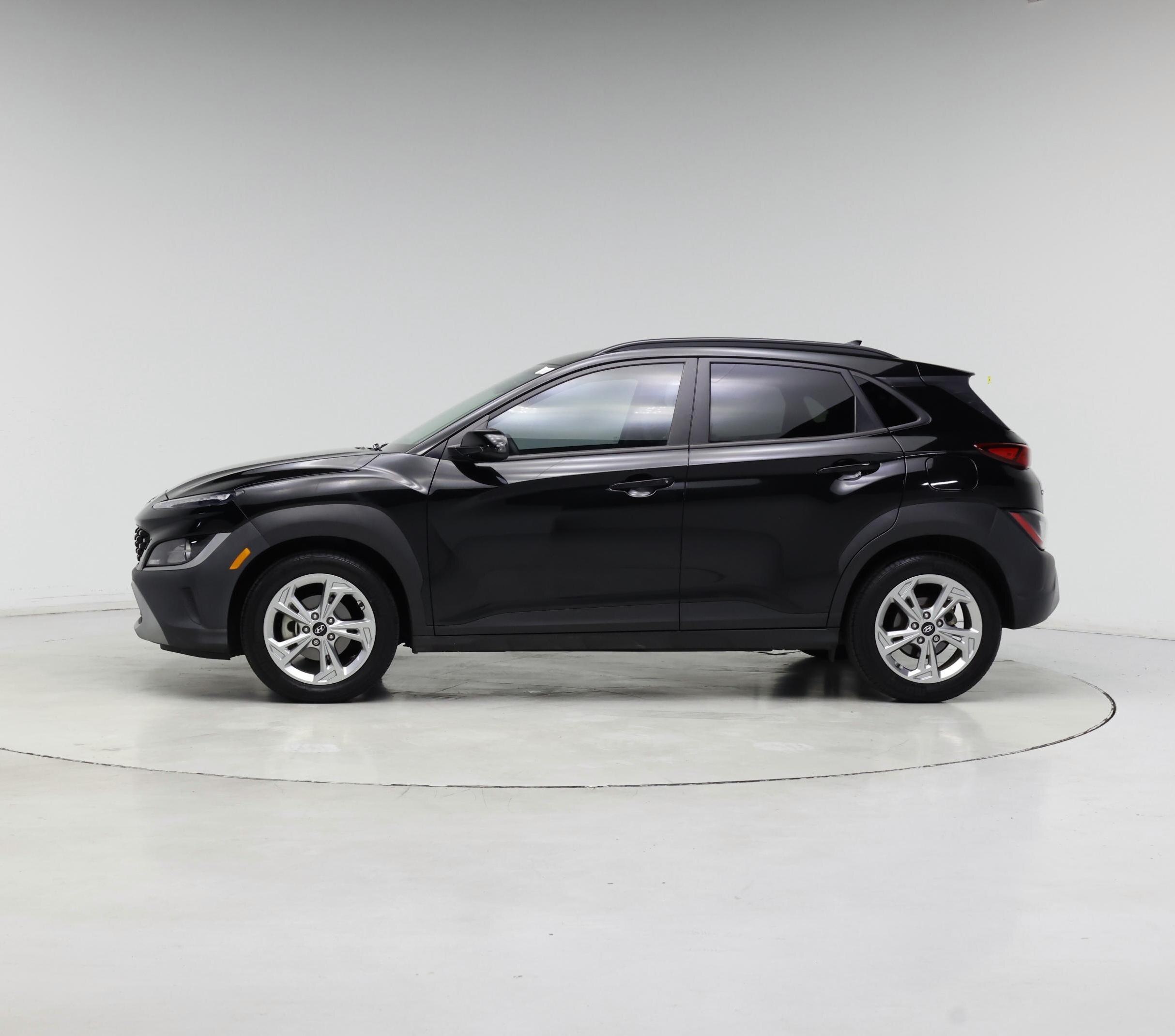 Thumbnail: 2022 Hyundai Kona - 3