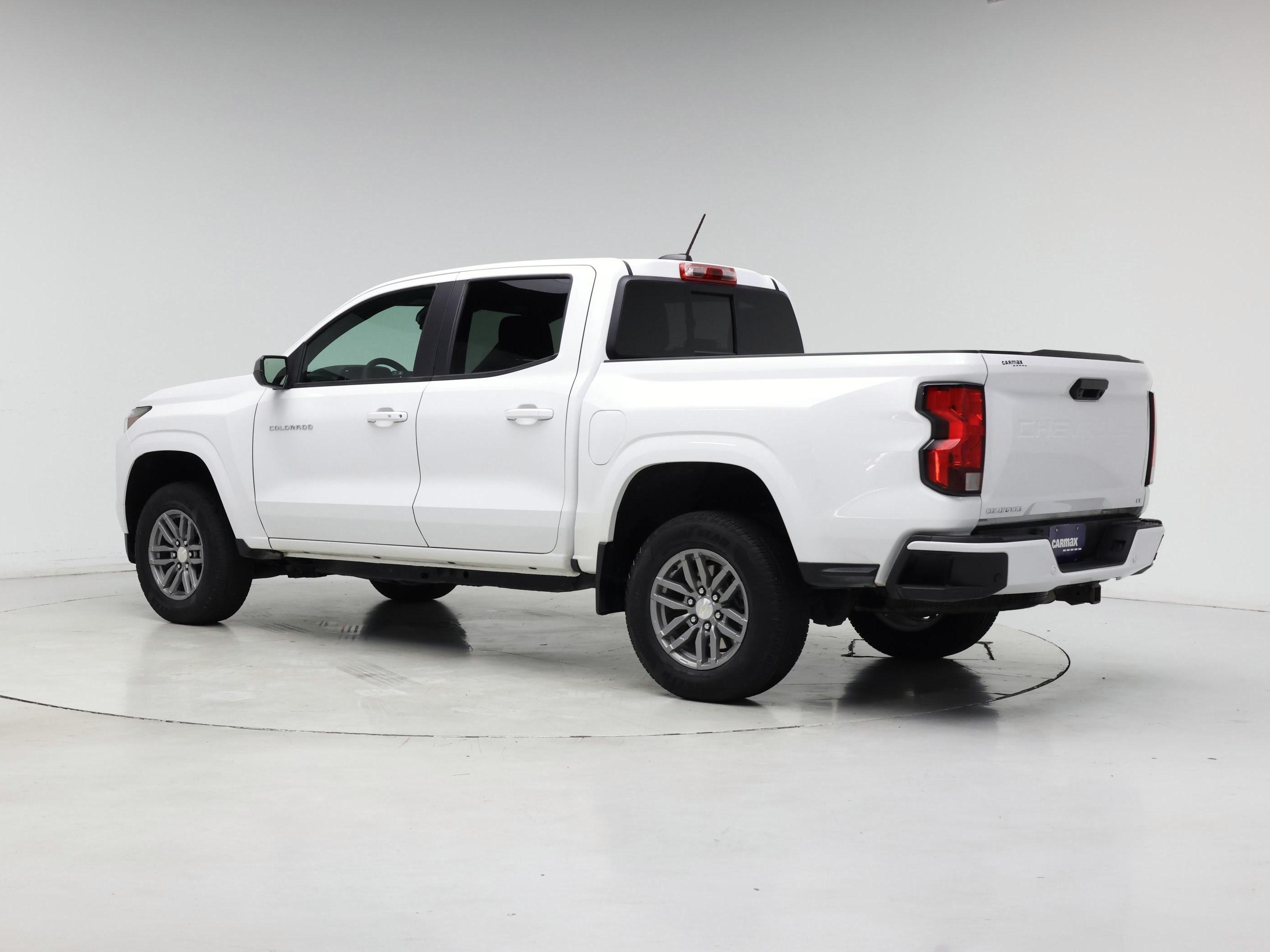 Thumbnail: 2023 Chevrolet Colorado - 2