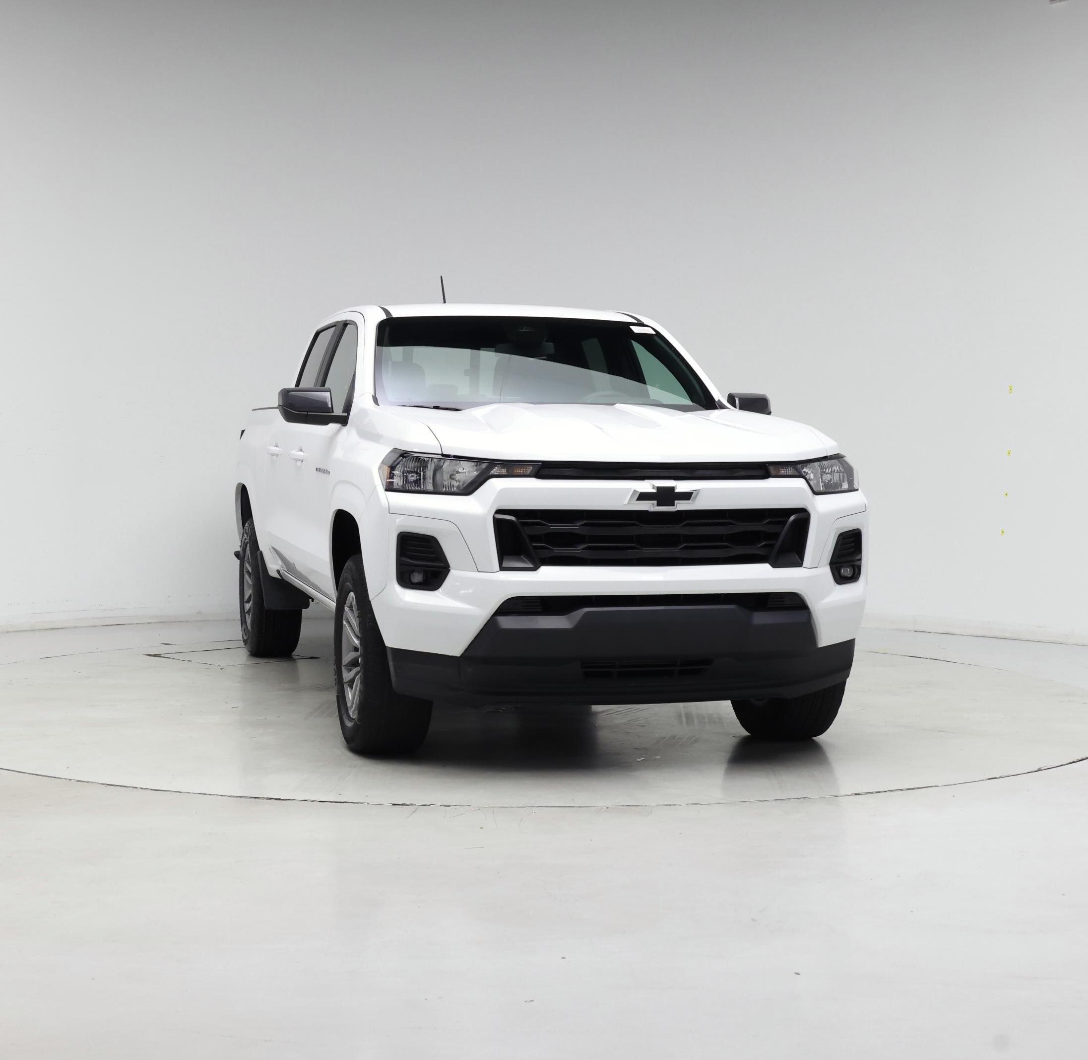 Thumbnail: 2023 Chevrolet Colorado - 5