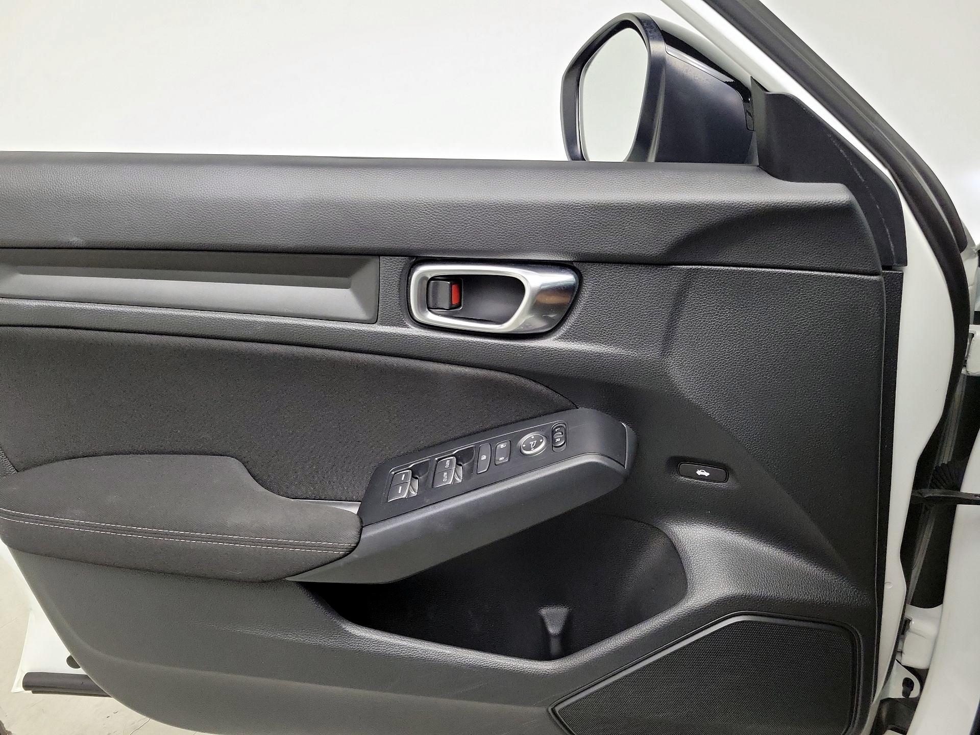 Thumbnail: 2023 Honda Civic - 12