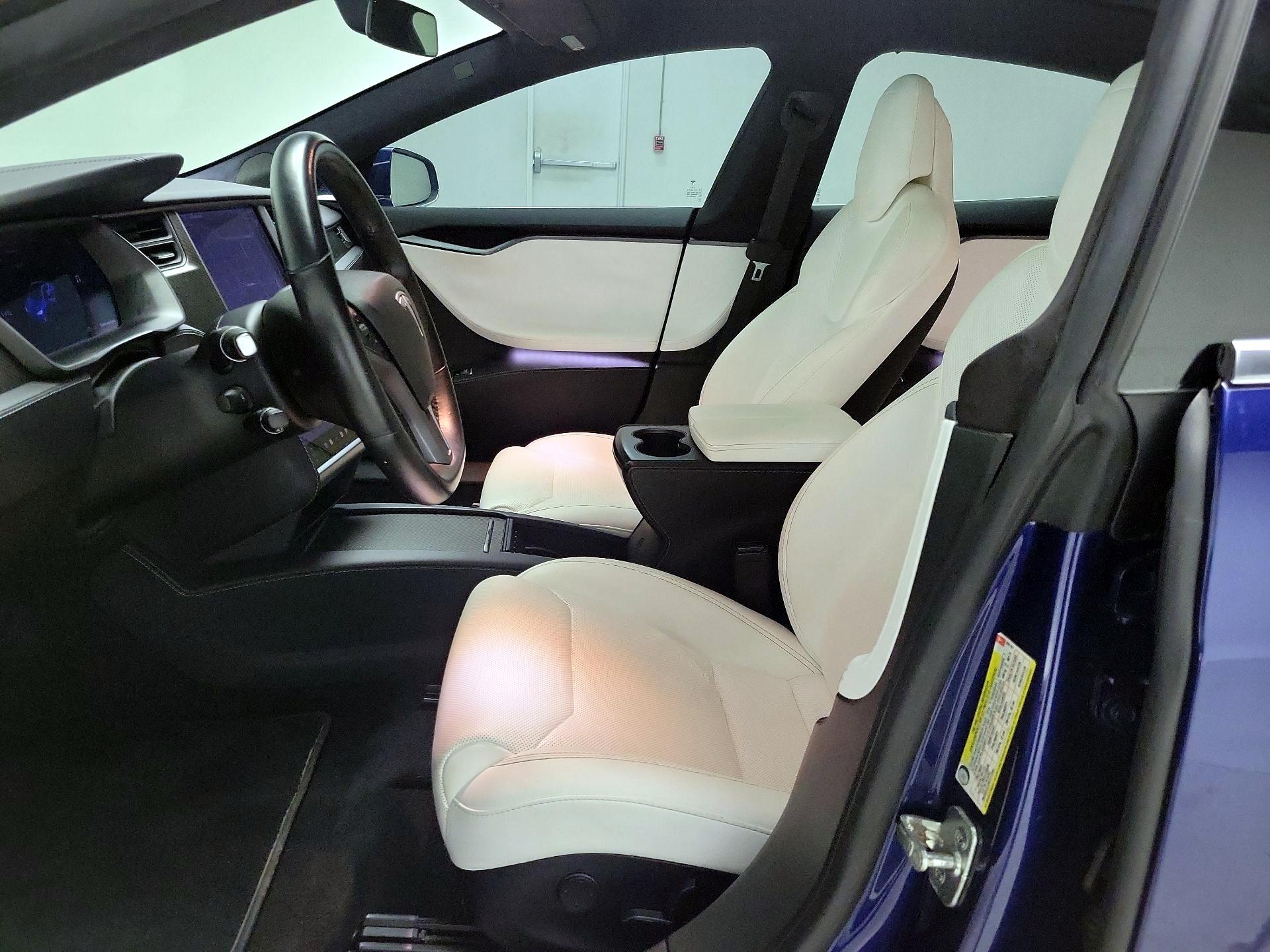 Thumbnail: 2019 Tesla Model S - 11