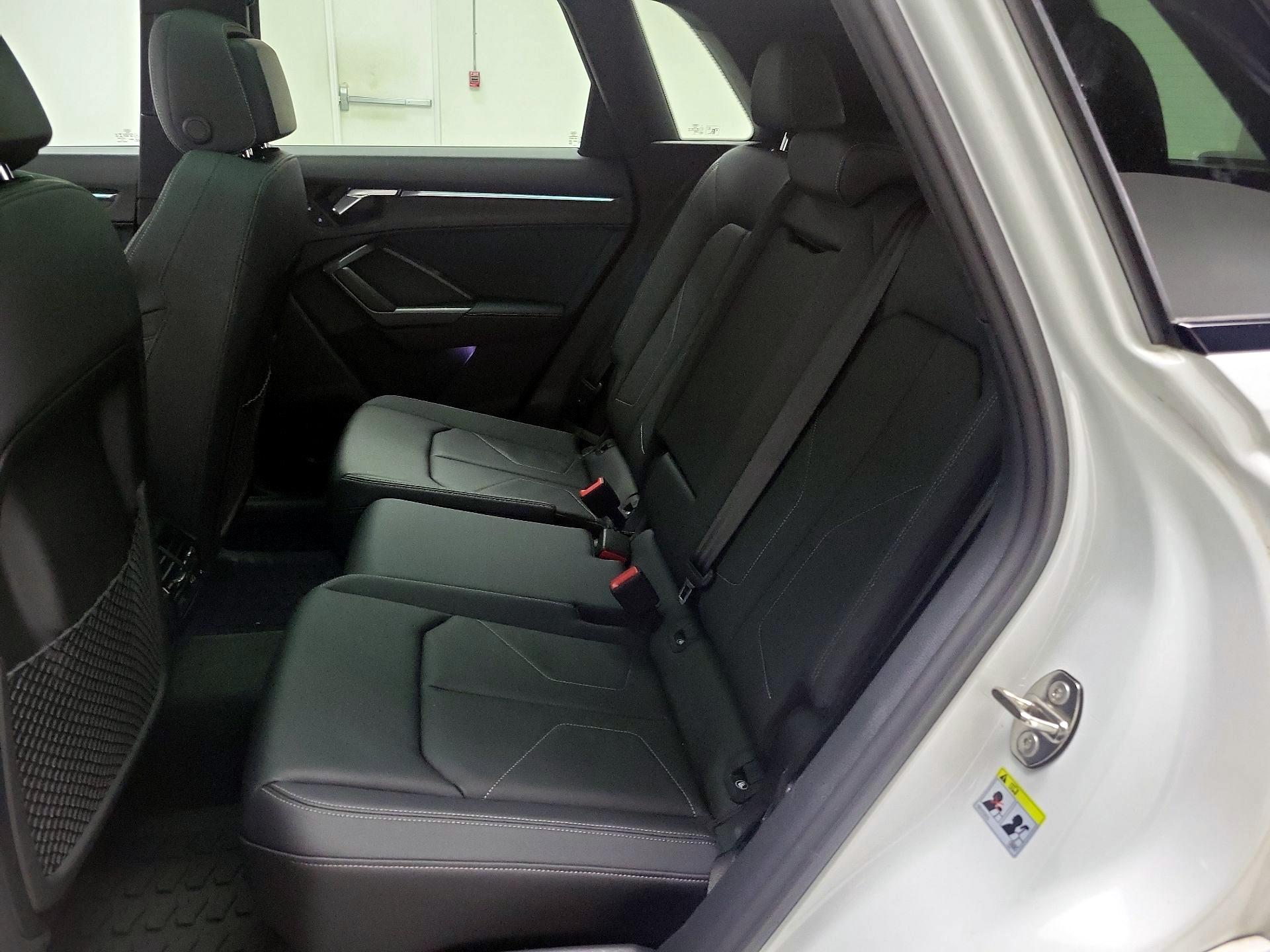 Thumbnail: 2022 Audi Q3 - 20