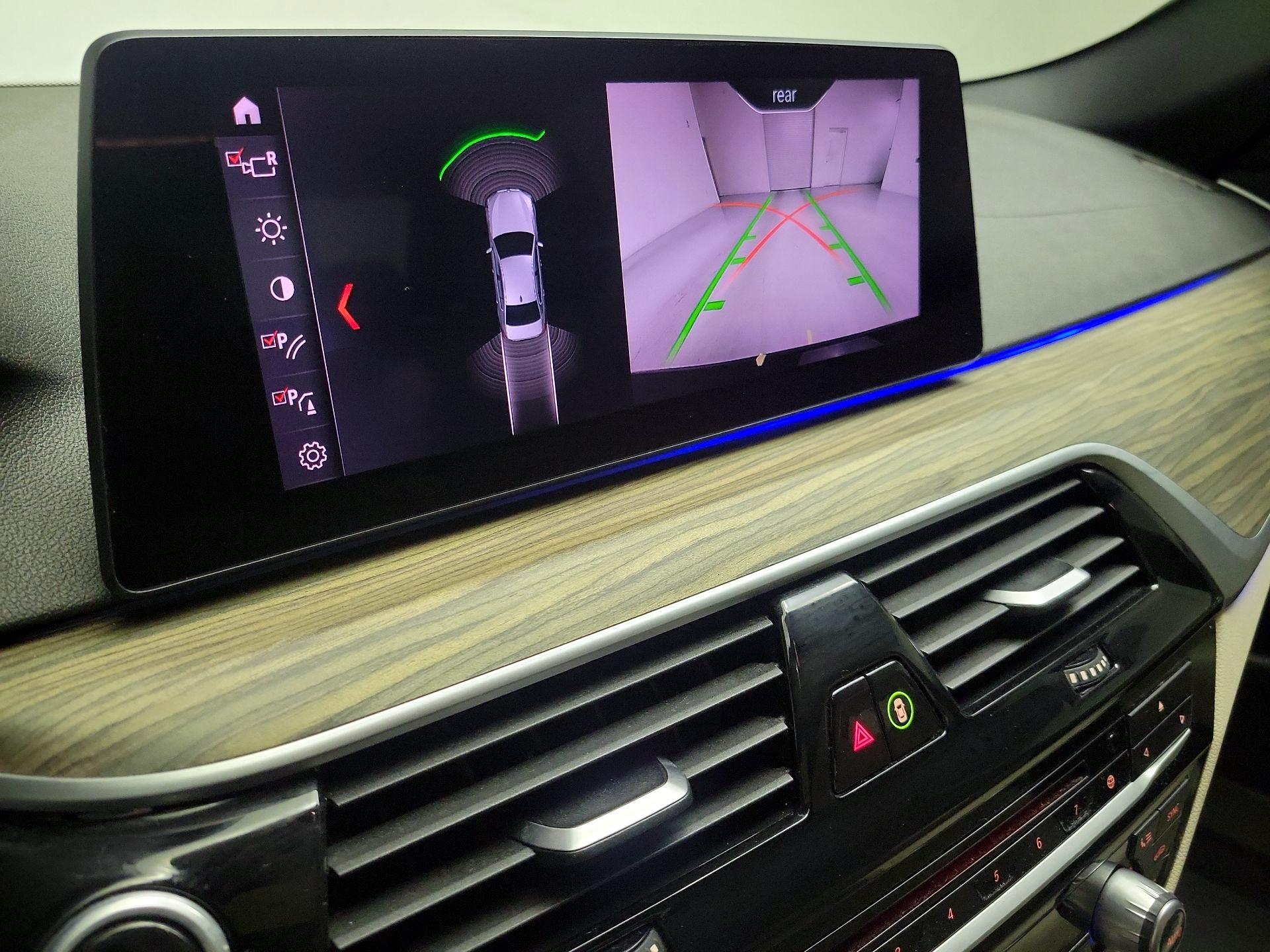 Thumbnail: 2019 BMW 5 Series - 15