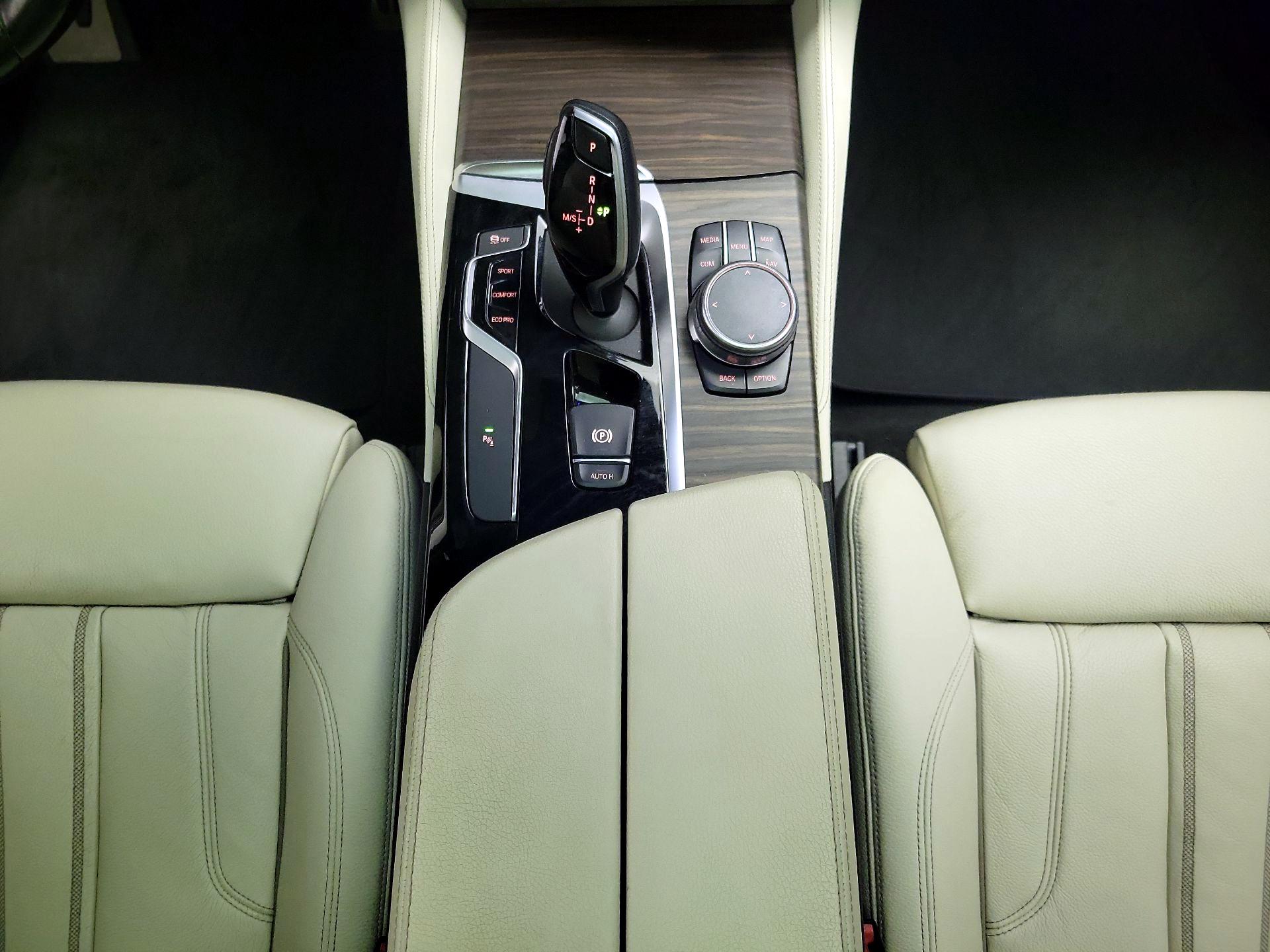 Thumbnail: 2019 BMW 5 Series - 18