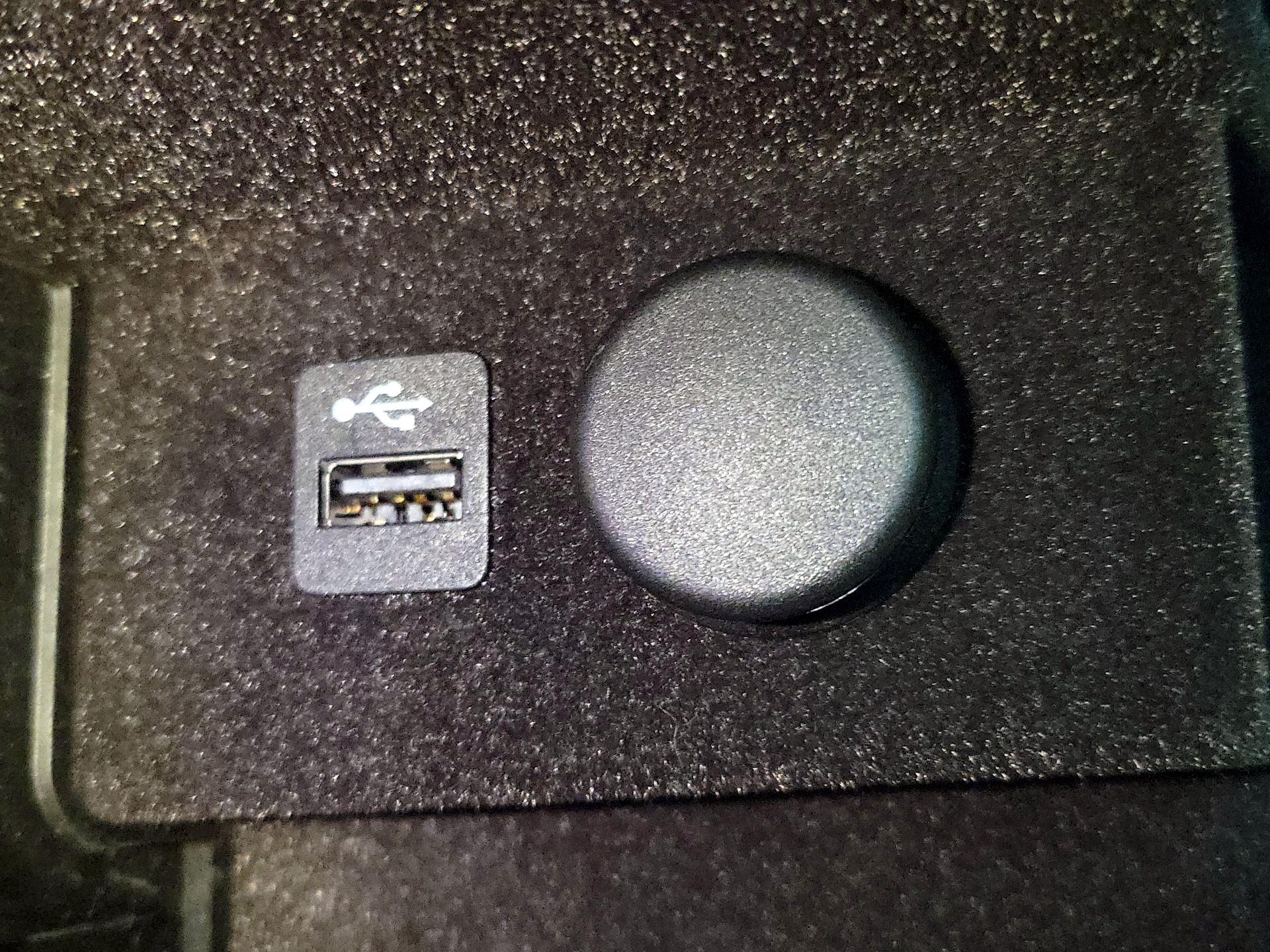 Thumbnail: 2019 BMW 5 Series - 19