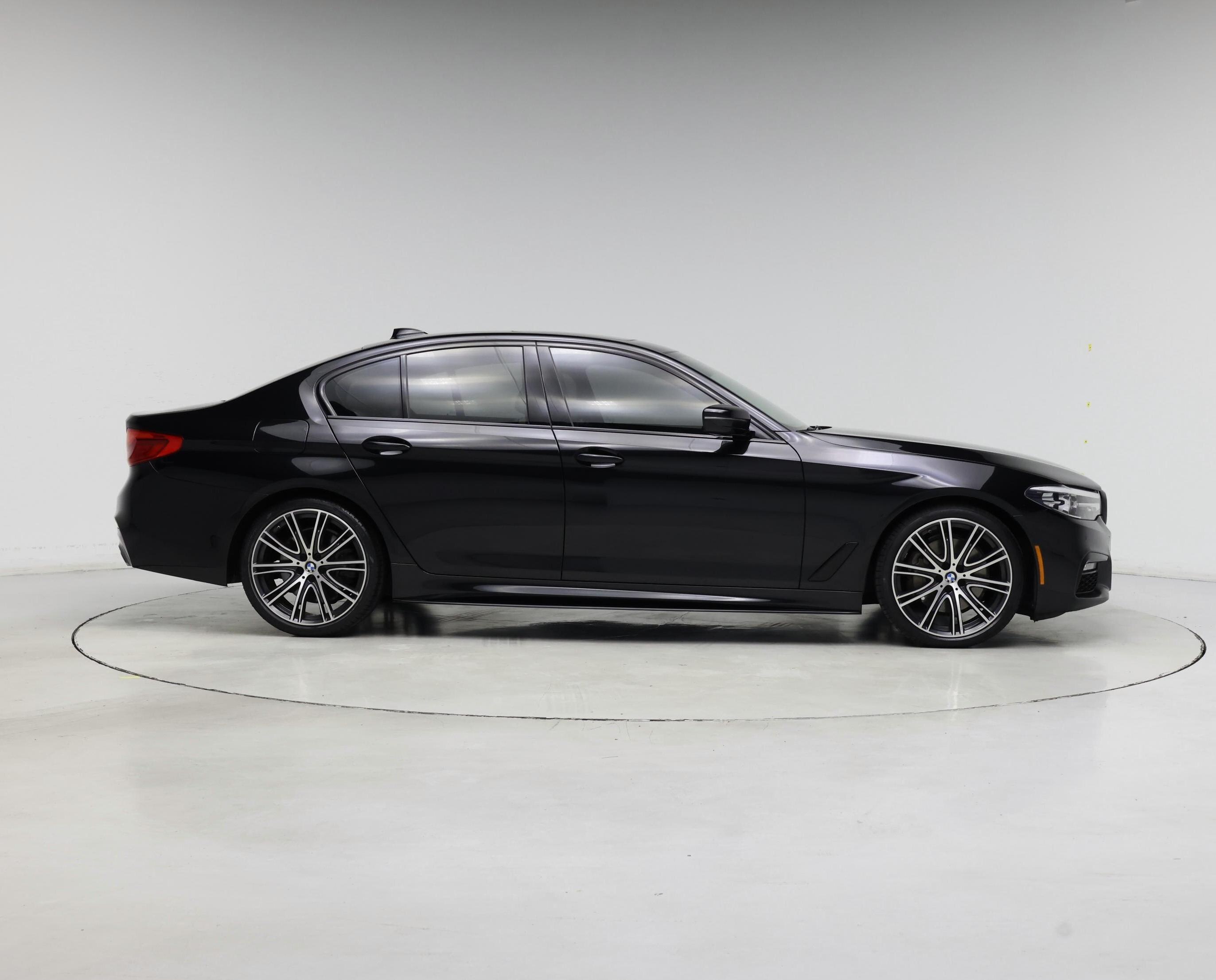 Thumbnail: 2019 BMW 5 Series - 7