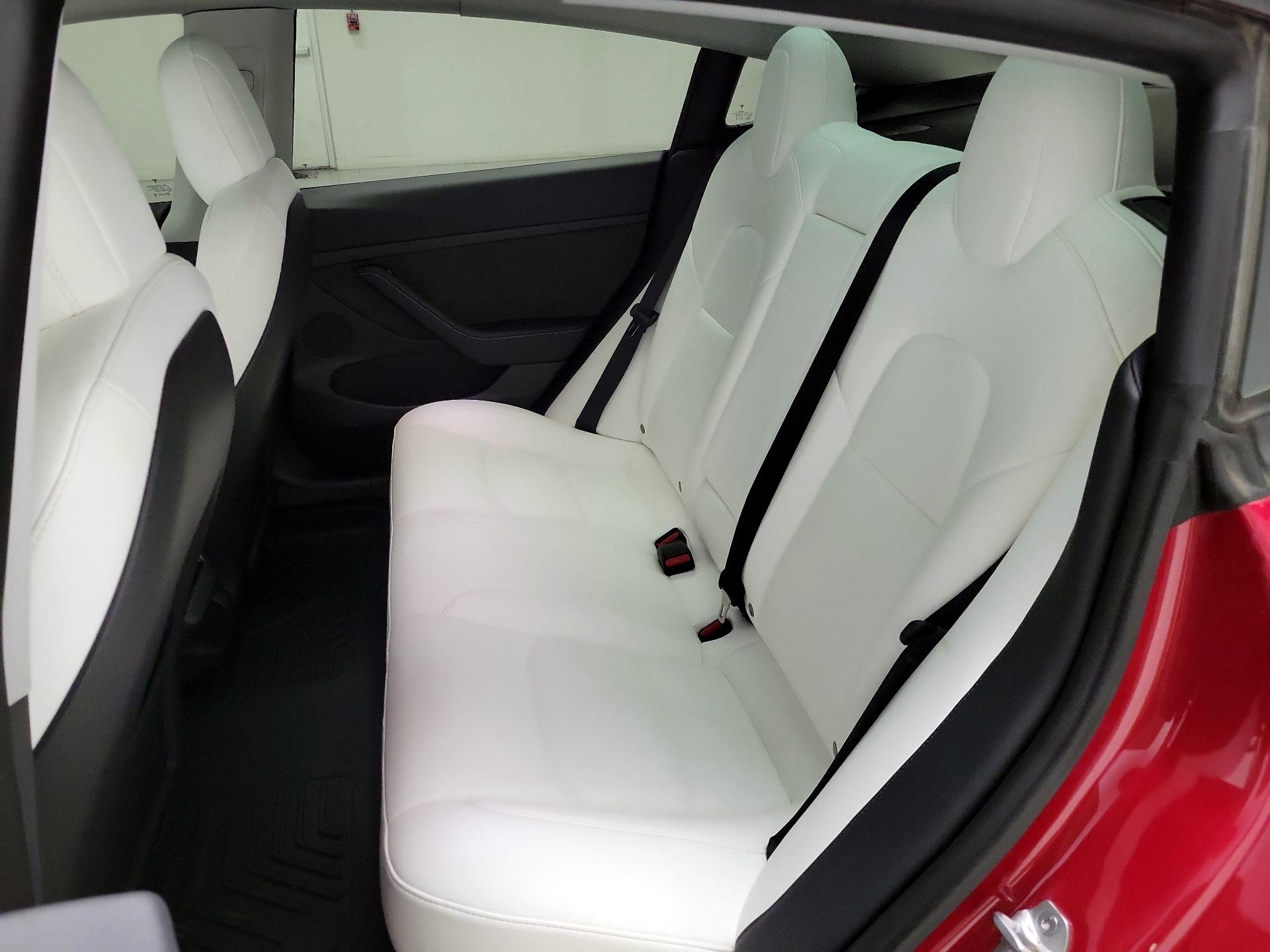 Thumbnail: 2022 Tesla Model 3 - 20