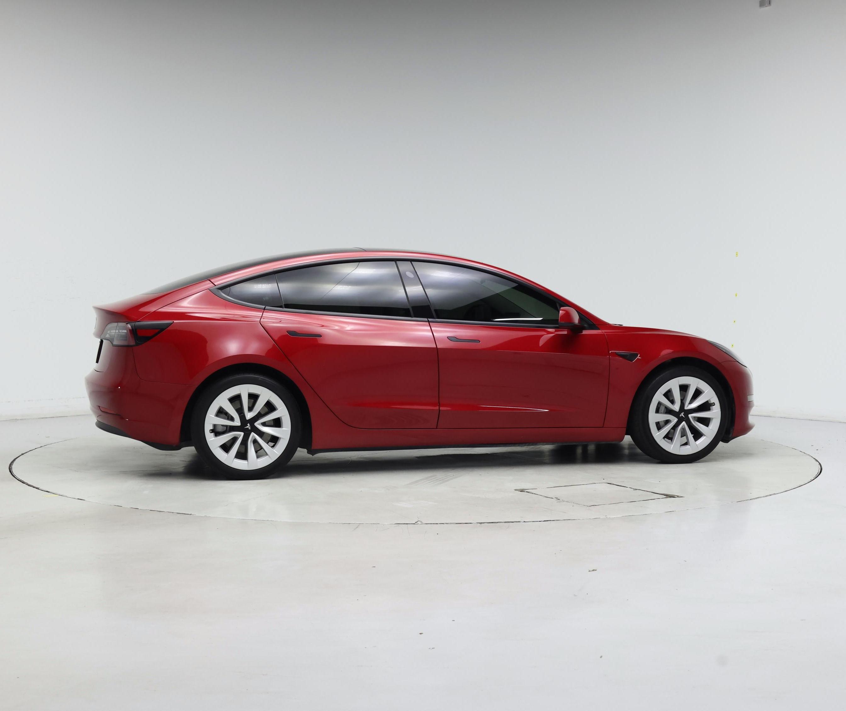 Thumbnail: 2022 Tesla Model 3 - 7