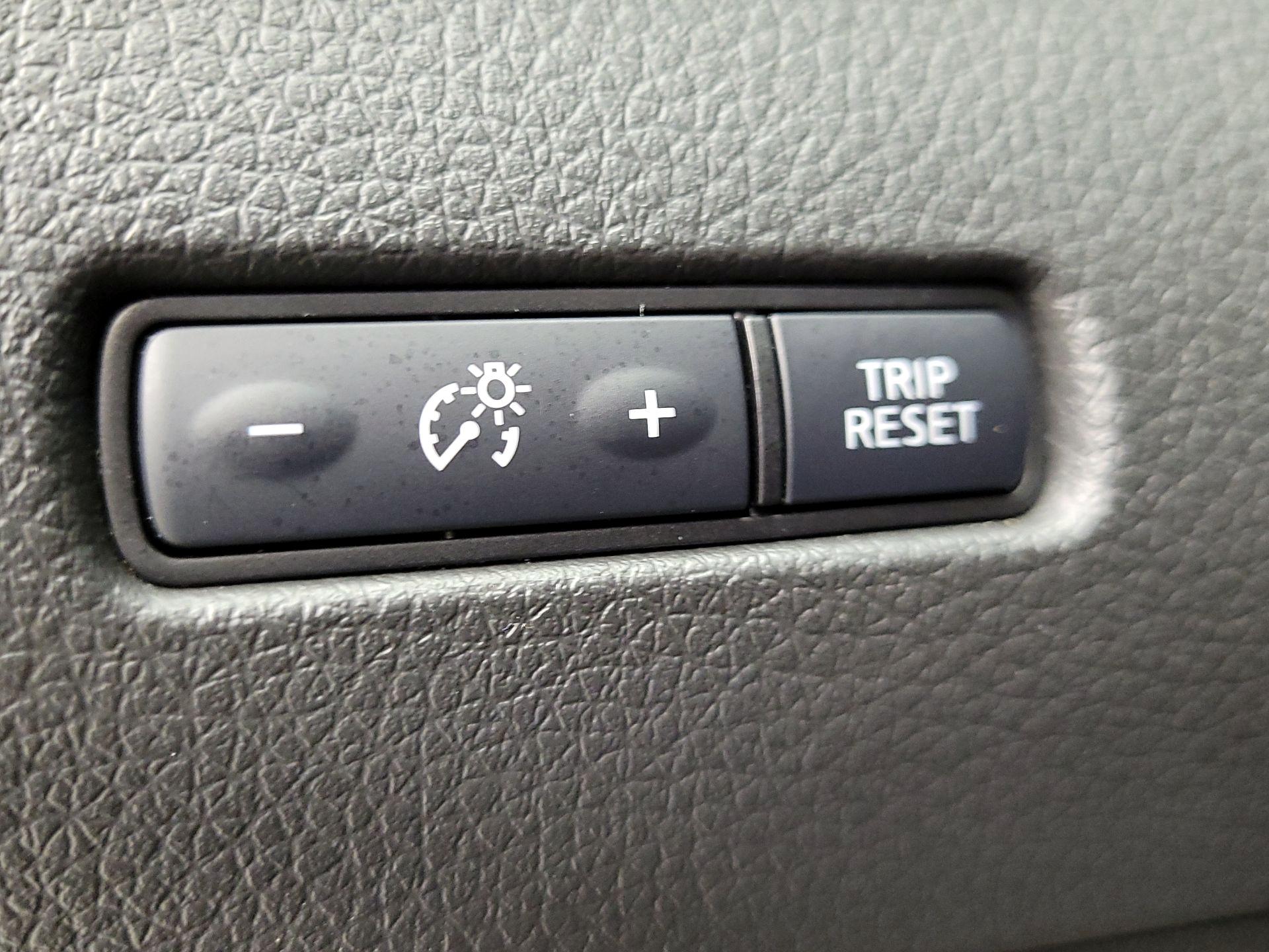 Thumbnail: 2020 Nissan Rogue - 11