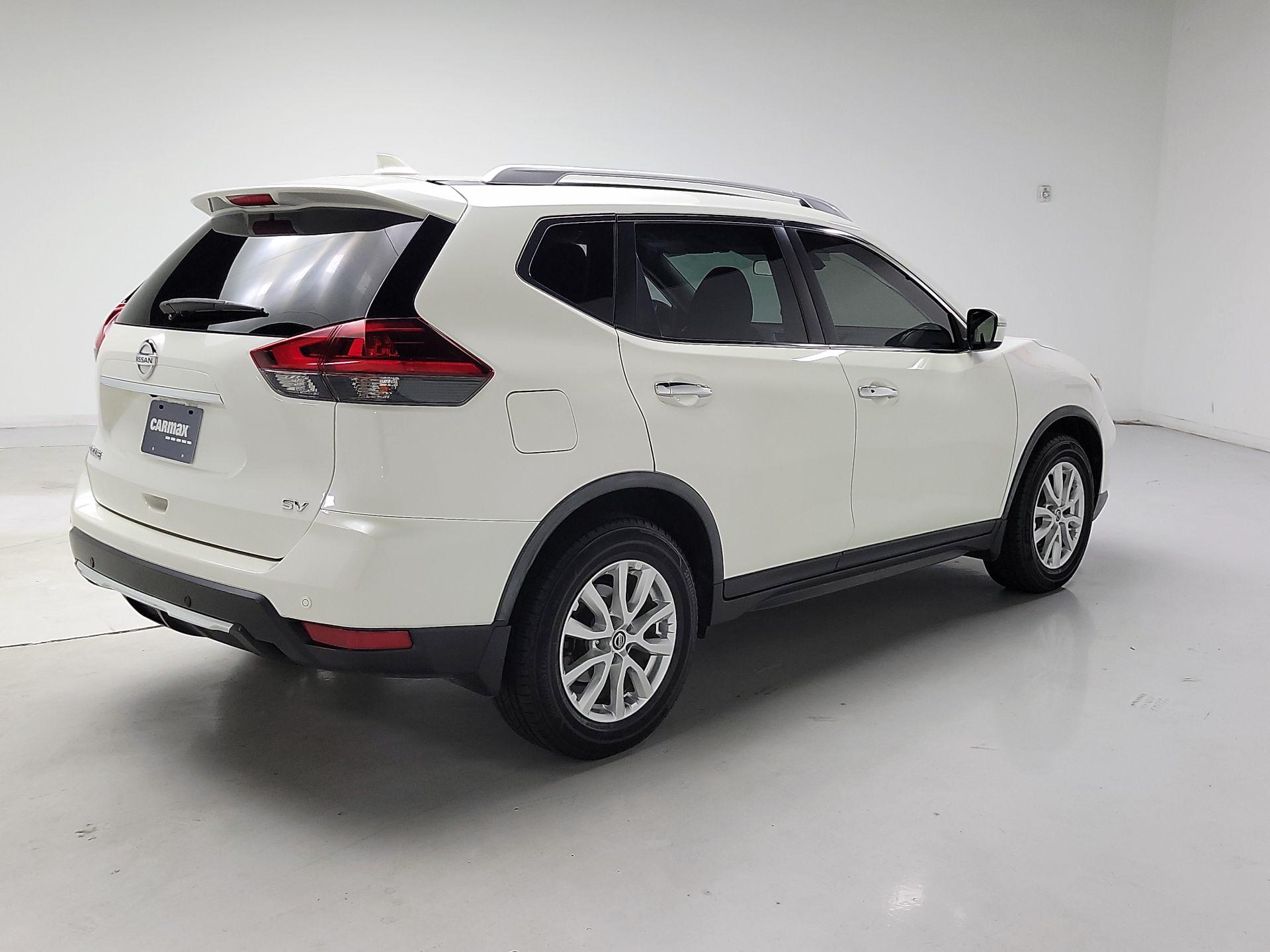 Thumbnail: 2020 Nissan Rogue - 5