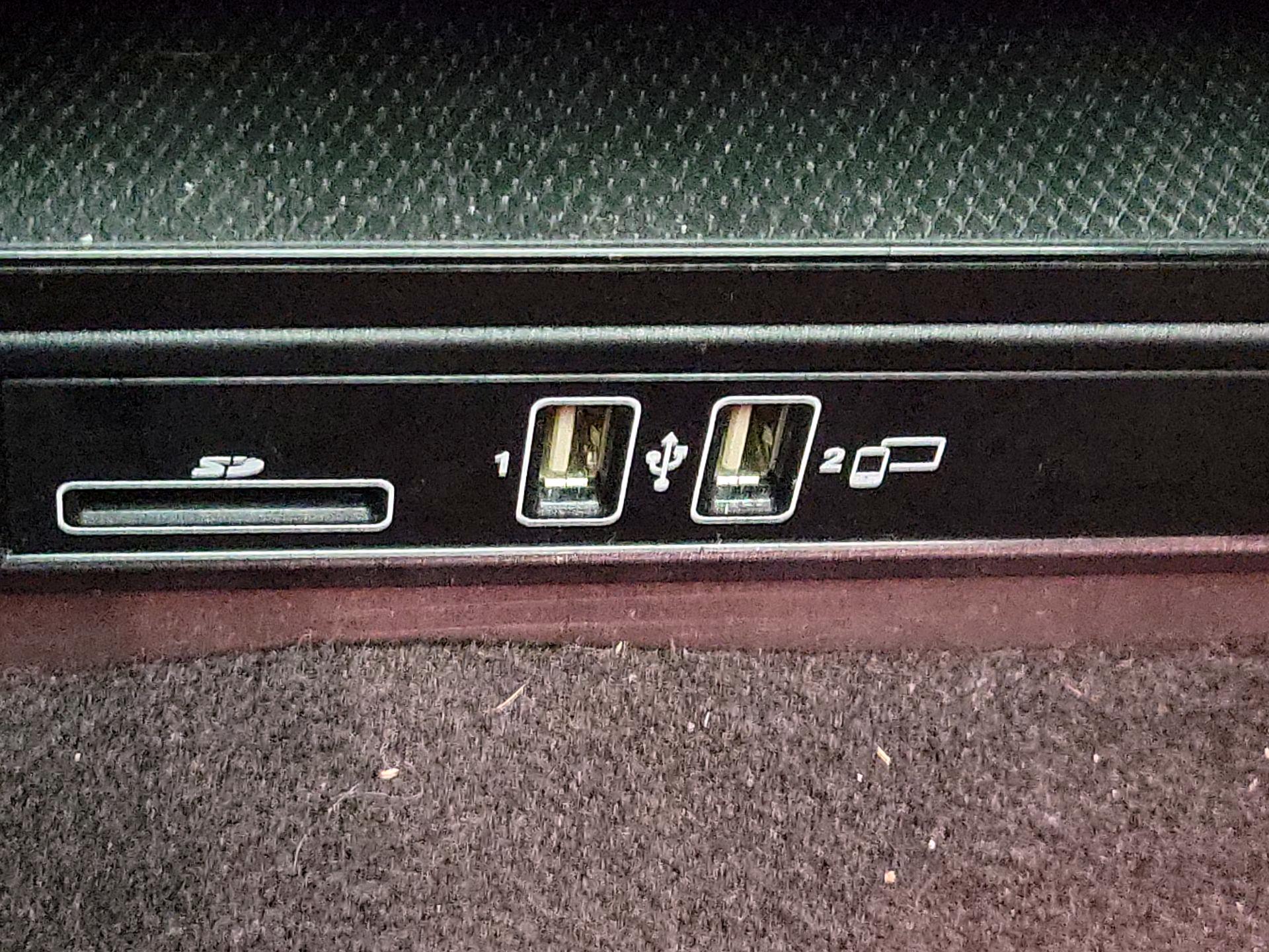 Thumbnail: 2022 Mercedes-Benz C-Class - 18