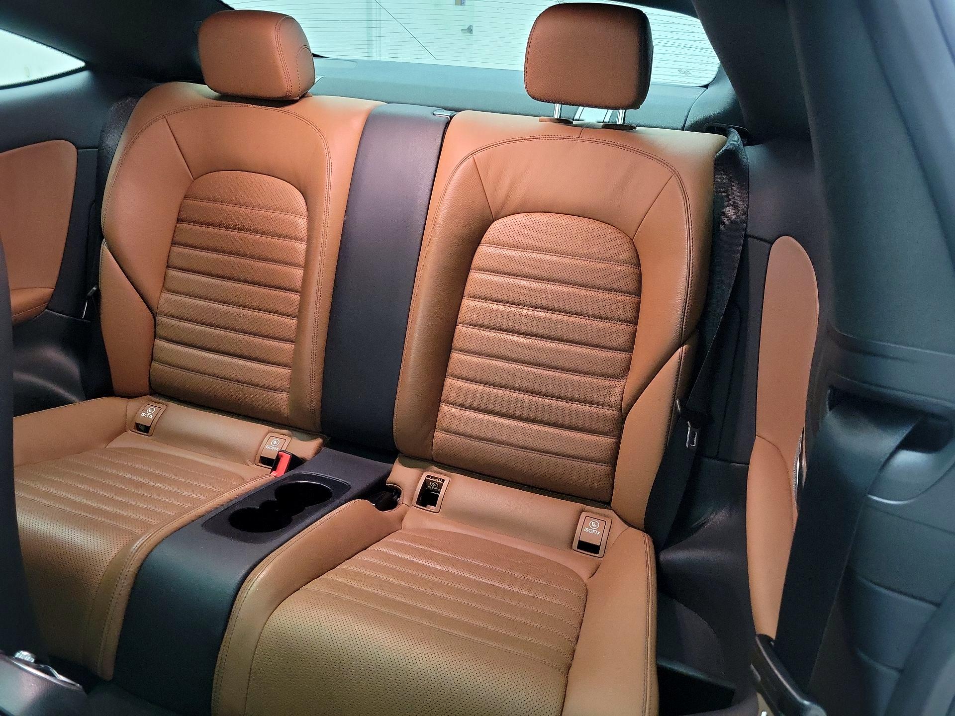 Thumbnail: 2022 Mercedes-Benz C-Class - 20