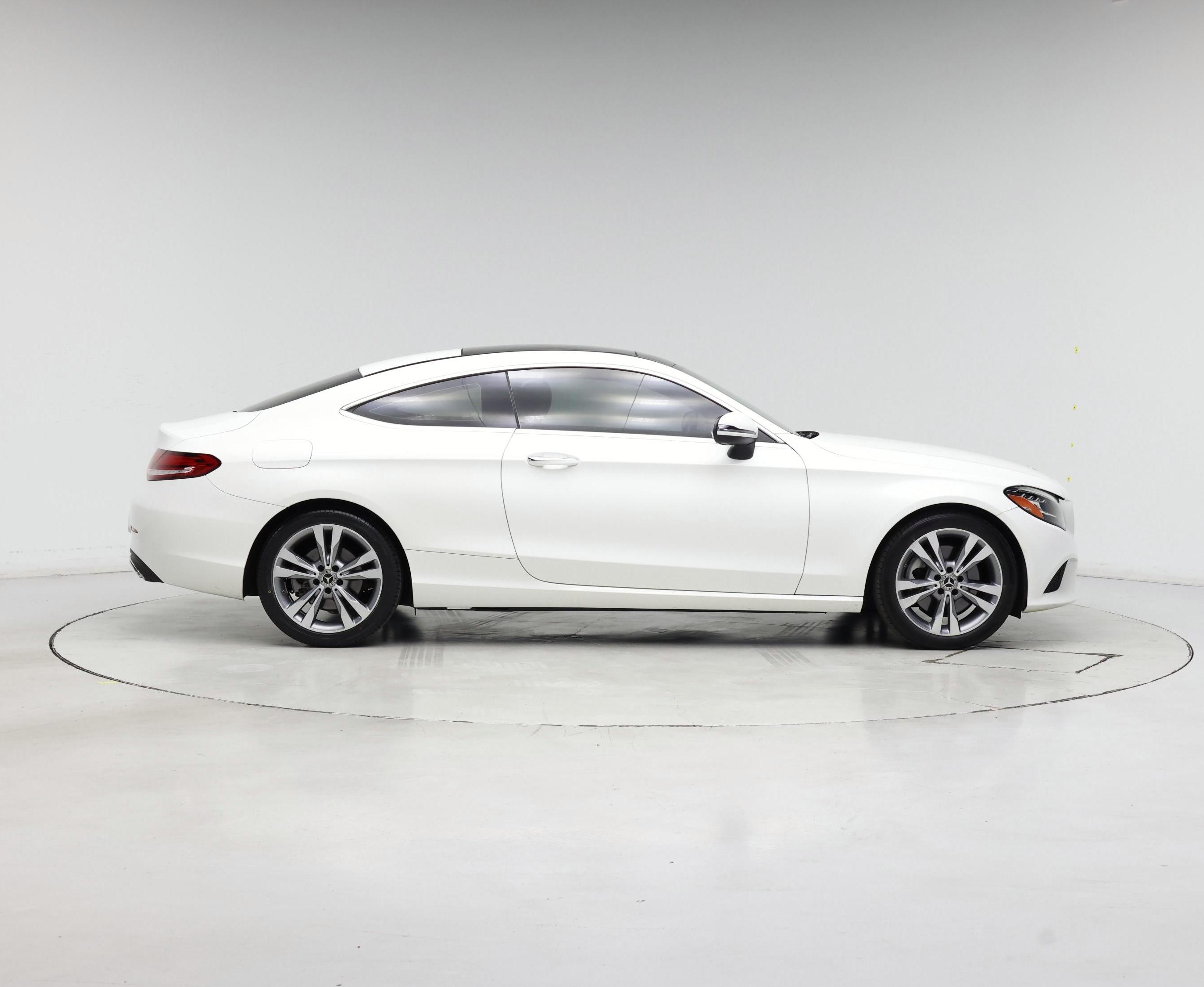 Thumbnail: 2022 Mercedes-Benz C-Class - 7