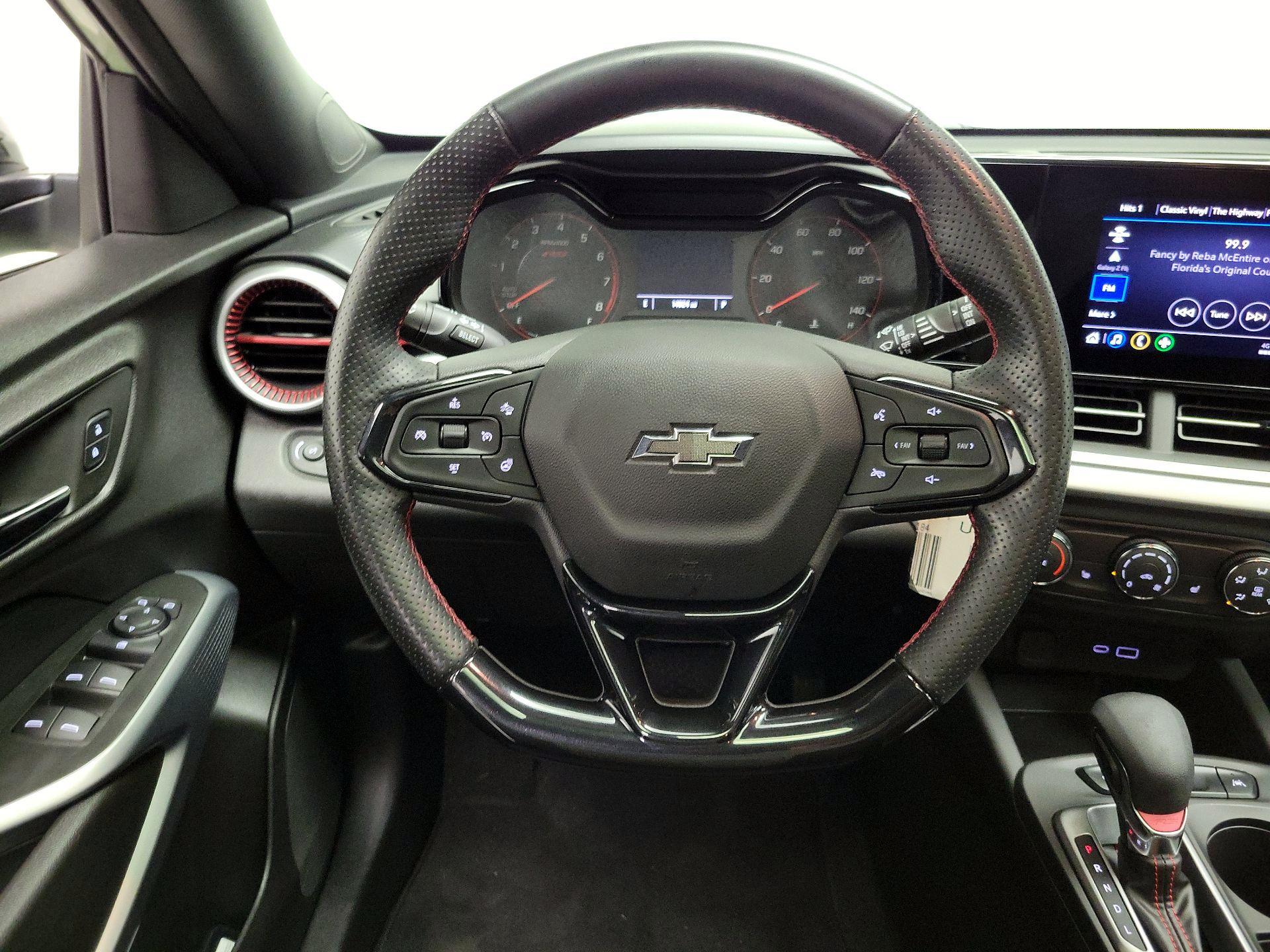 Thumbnail: 2024 Chevrolet Trax - 10