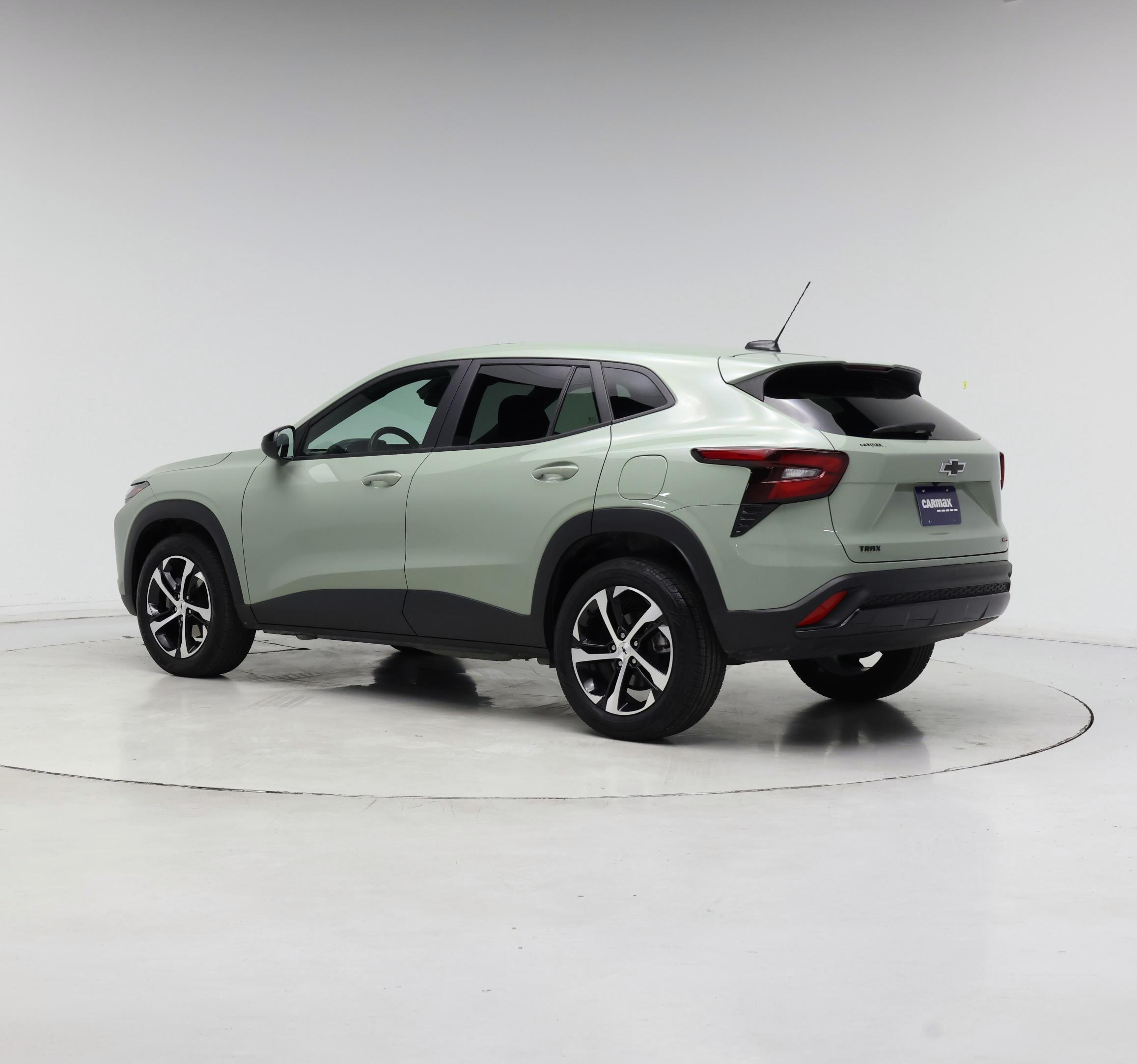 Thumbnail: 2024 Chevrolet Trax - 2