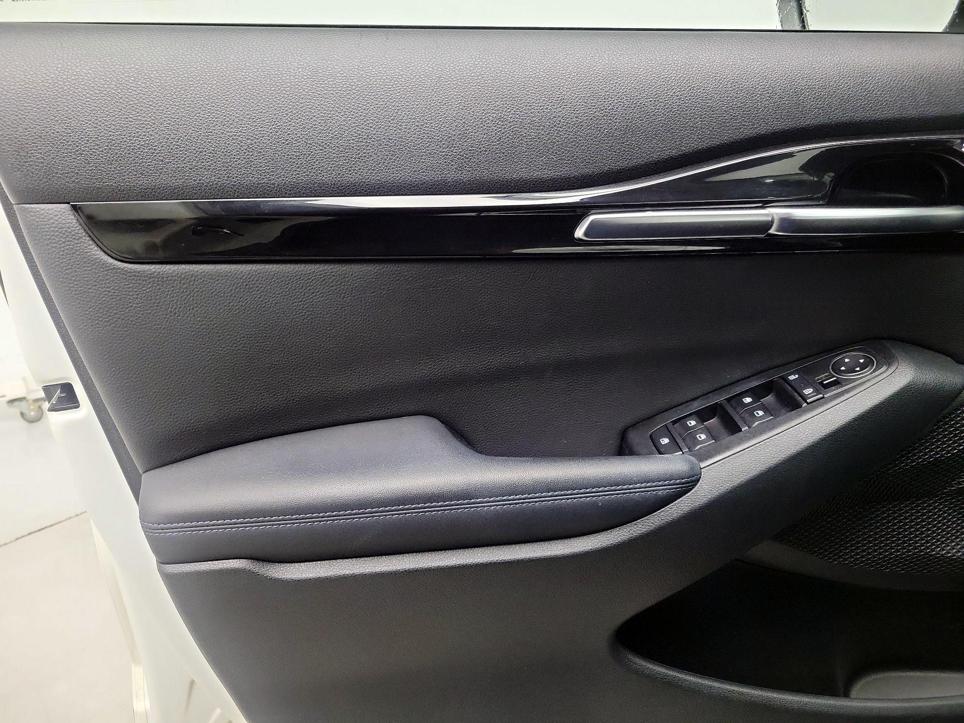 Thumbnail: 2021 Kia Seltos - 12