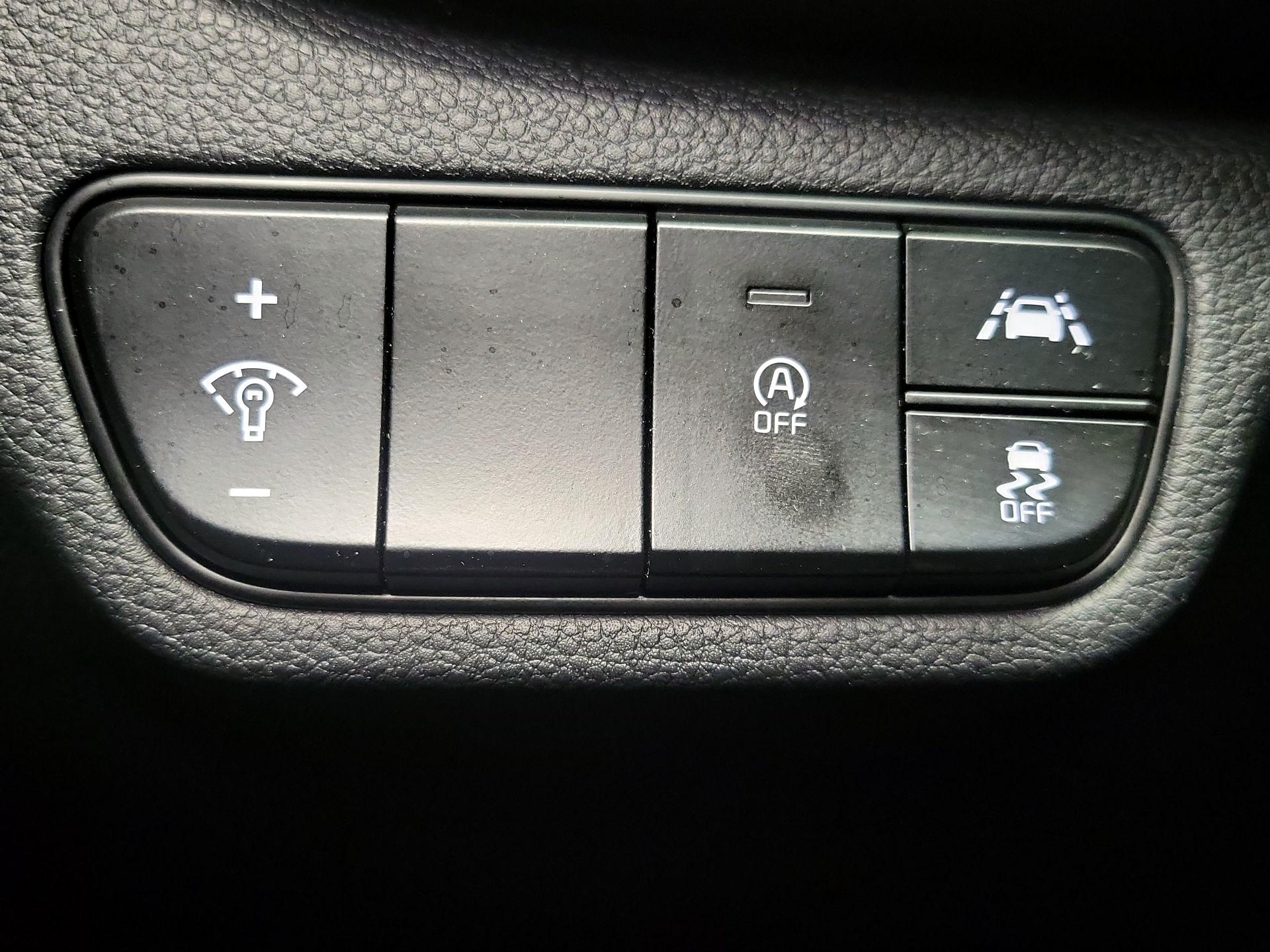 Thumbnail: 2021 Kia Seltos - 13