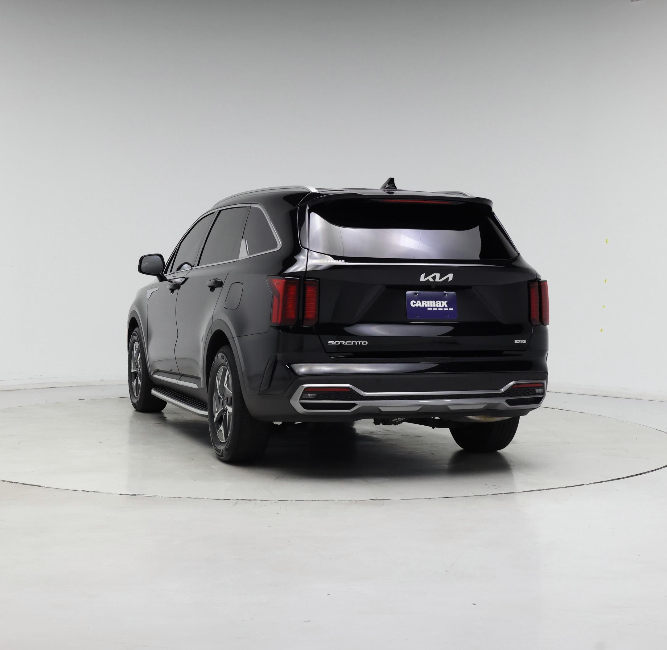 Thumbnail: 2023 Kia Sorento - 6