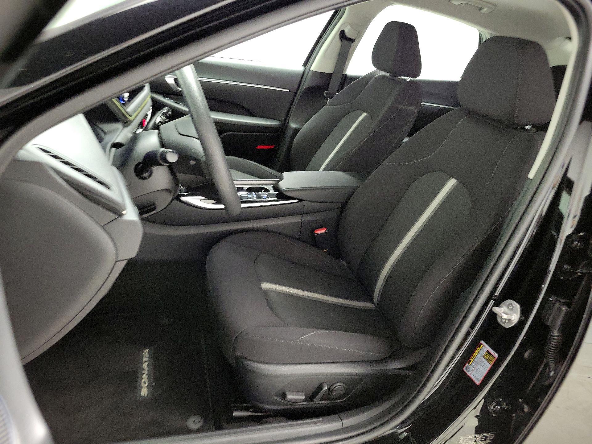 Thumbnail: 2023 Hyundai Sonata - 11