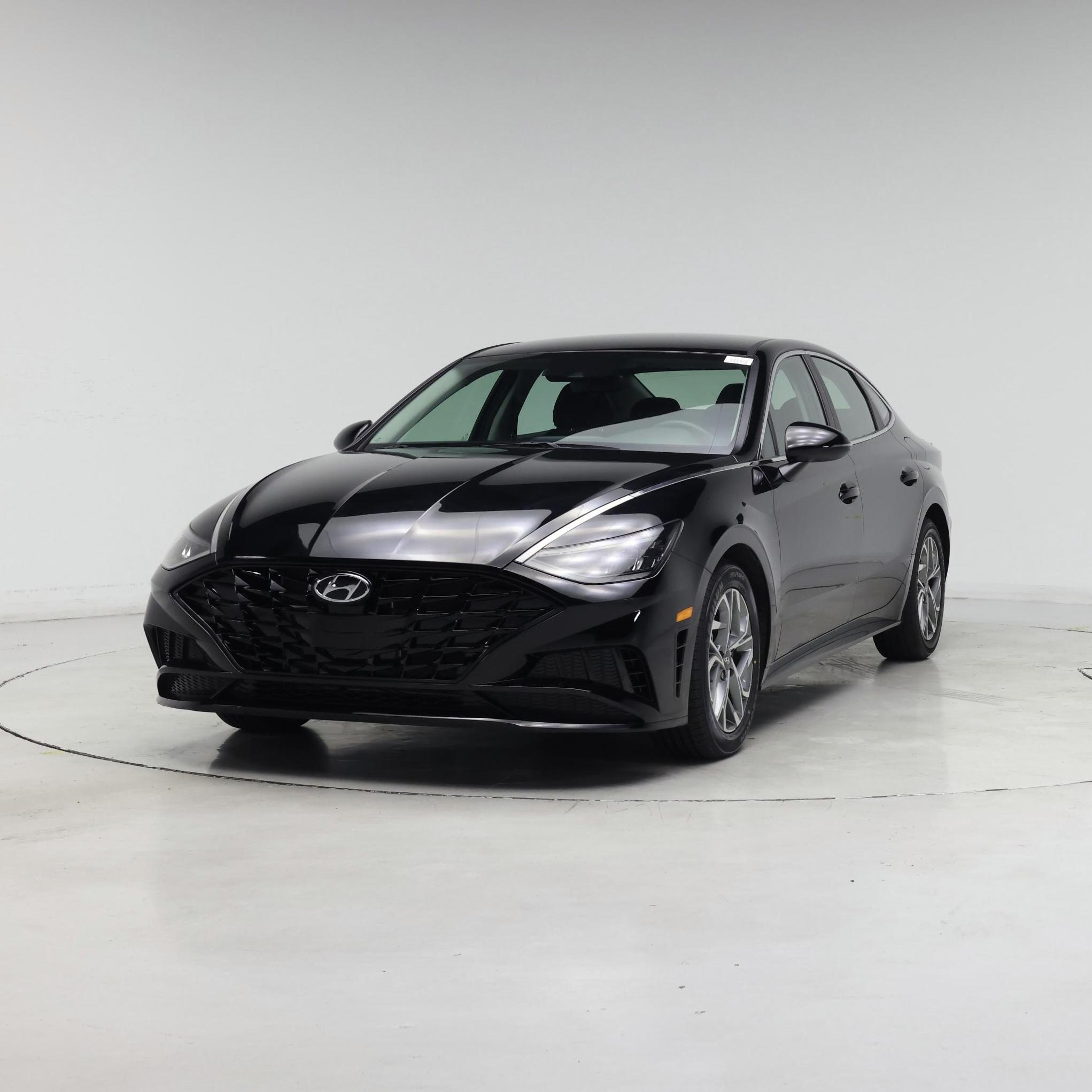 Thumbnail: 2023 Hyundai Sonata - 4