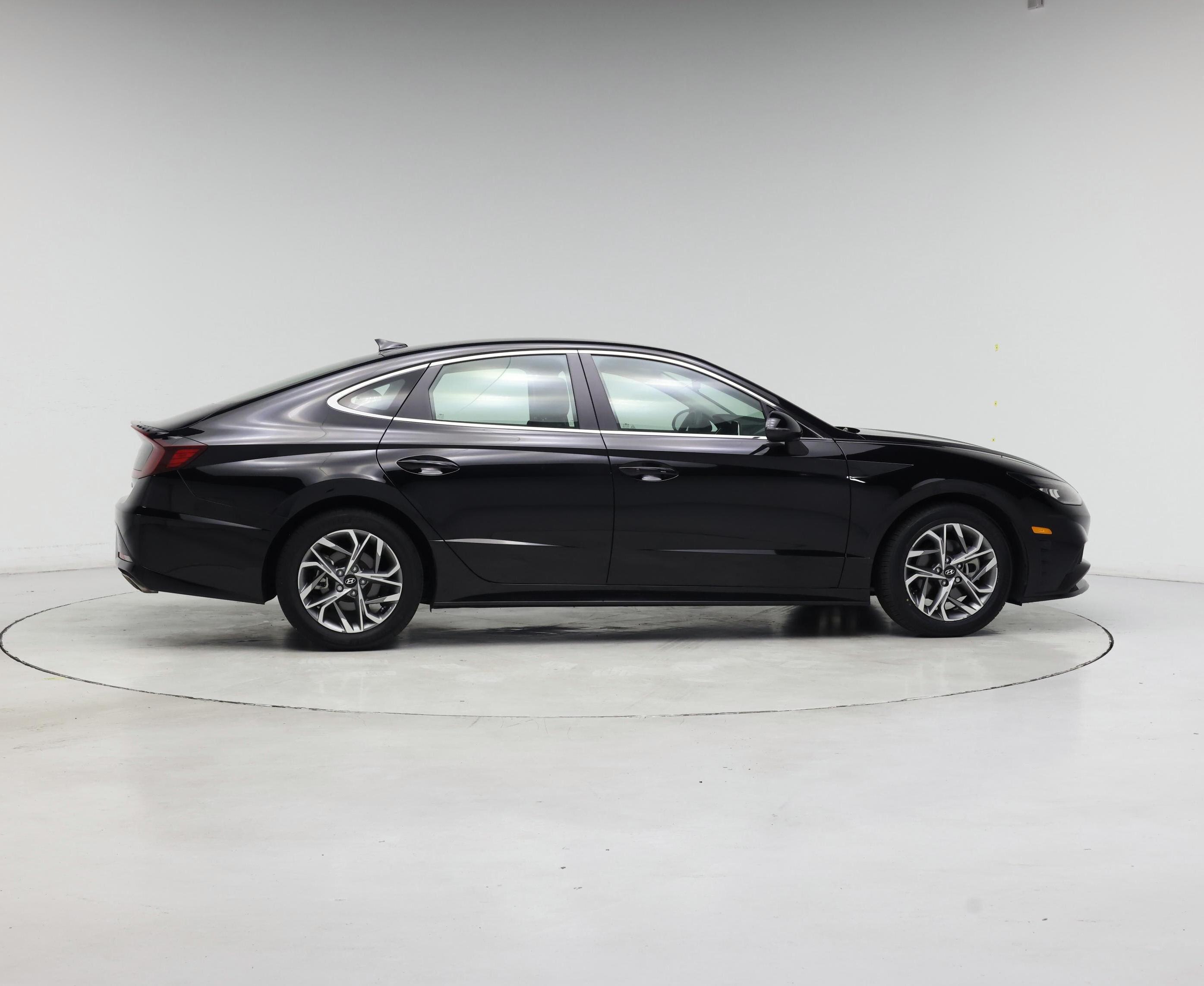 Thumbnail: 2023 Hyundai Sonata - 7