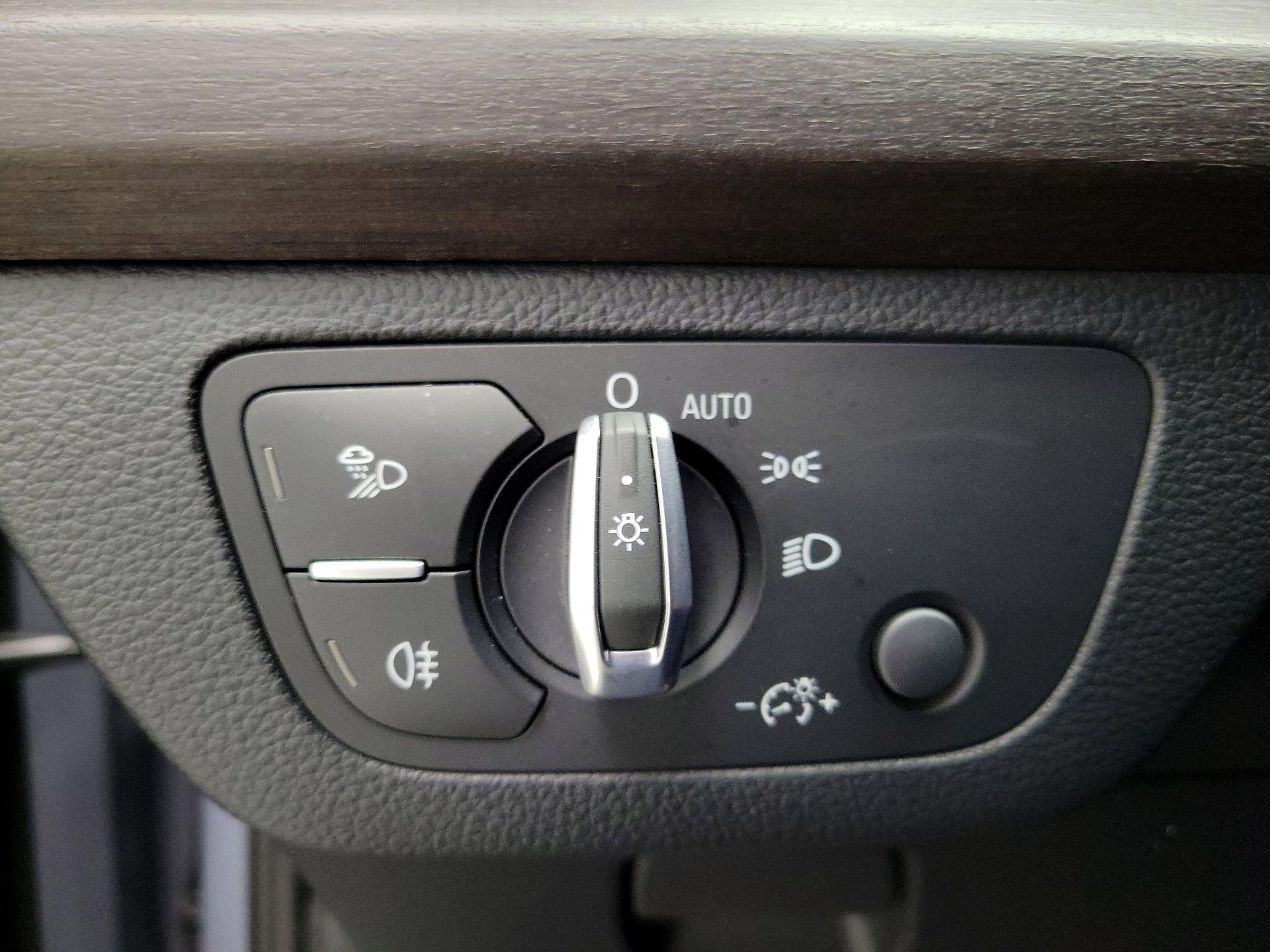 Thumbnail: 2023 Audi Q5 - 13