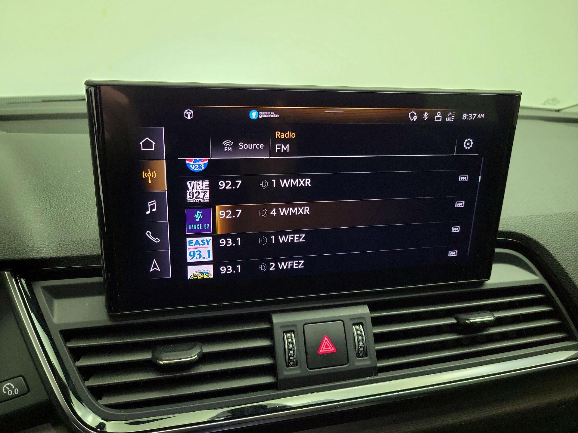 Thumbnail: 2023 Audi Q5 - 16