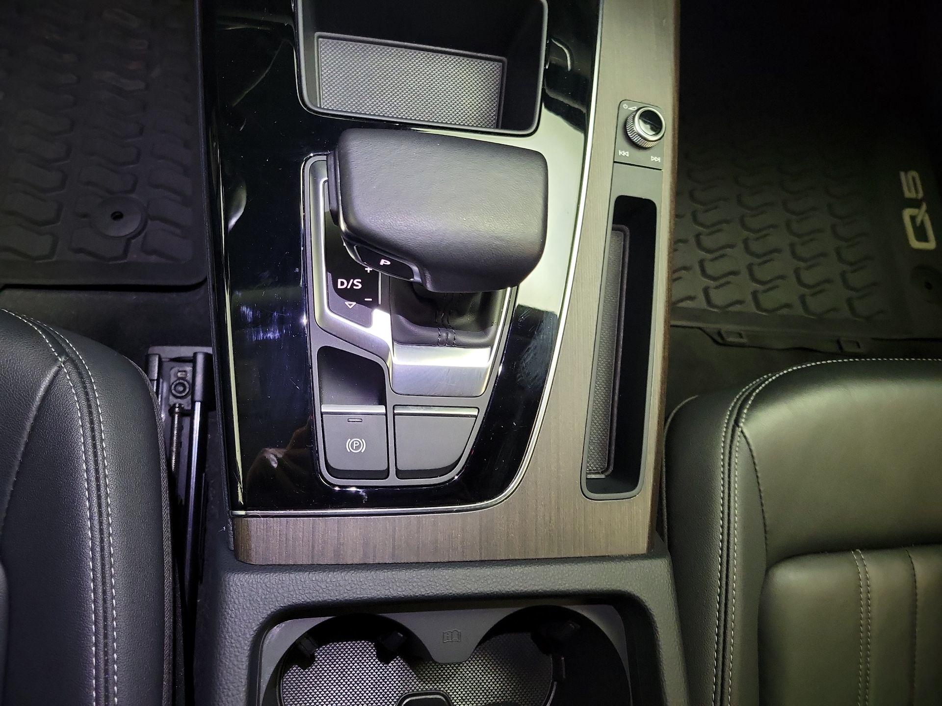 Thumbnail: 2023 Audi Q5 - 18