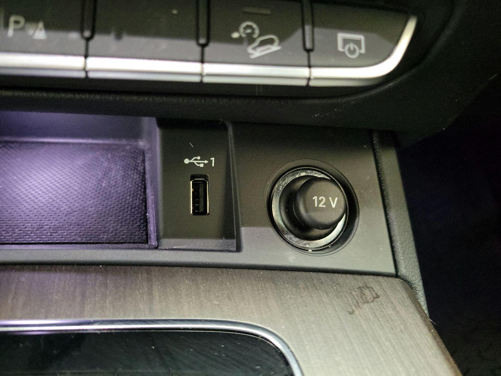 Thumbnail: 2023 Audi Q5 - 19