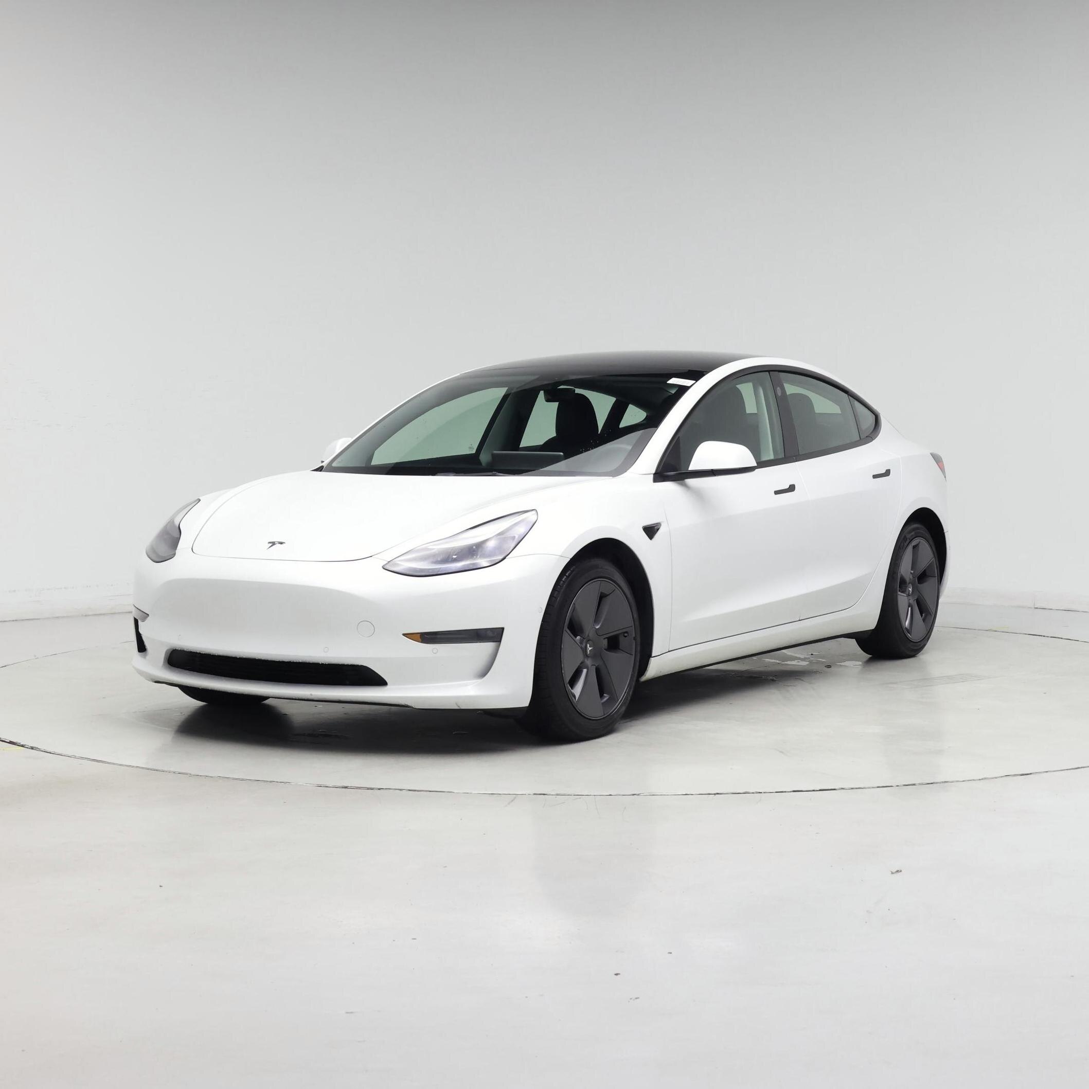Thumbnail: 2021 Tesla Model 3 - 4