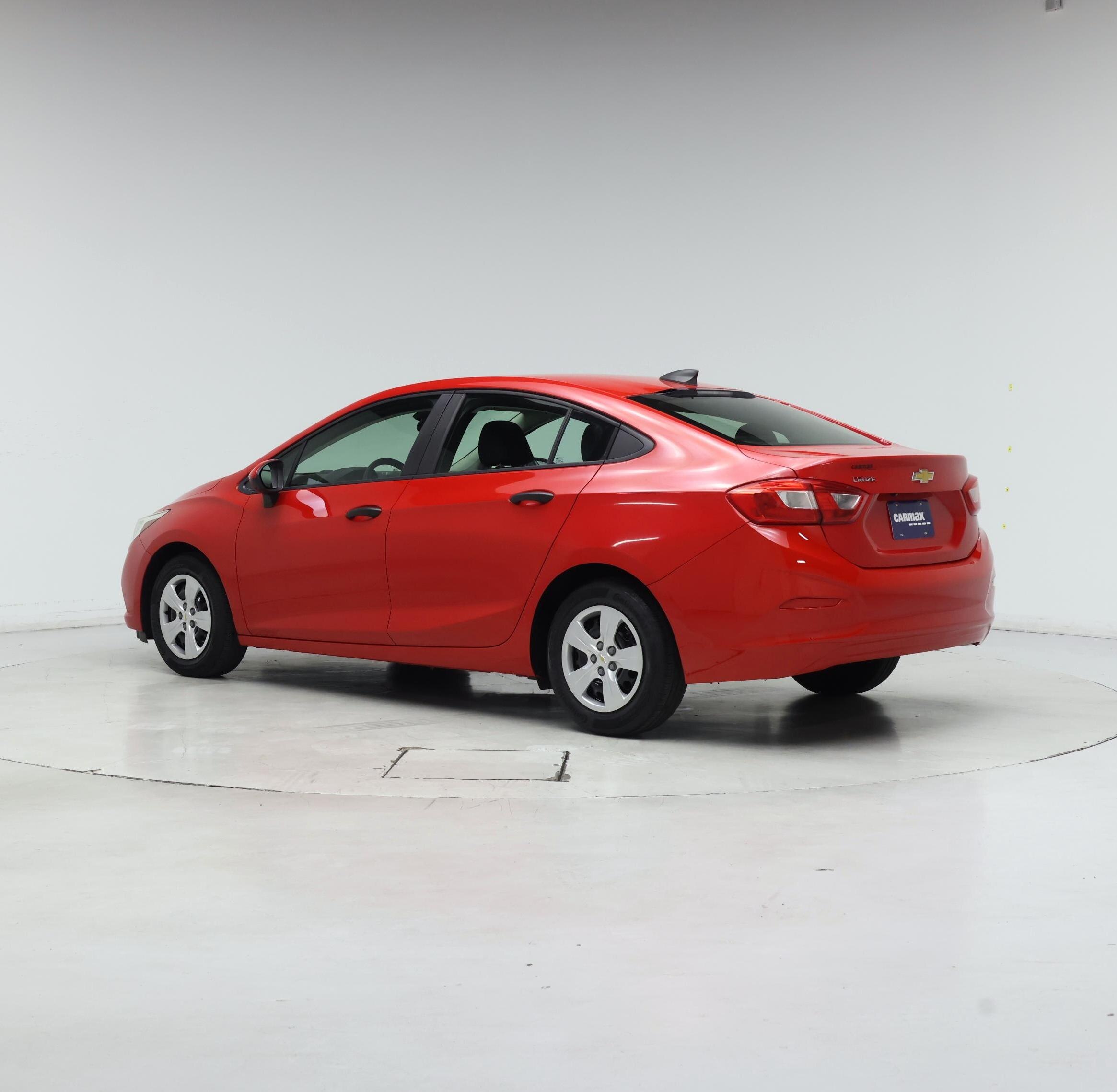 Thumbnail: 2017 Chevrolet Cruze - 2