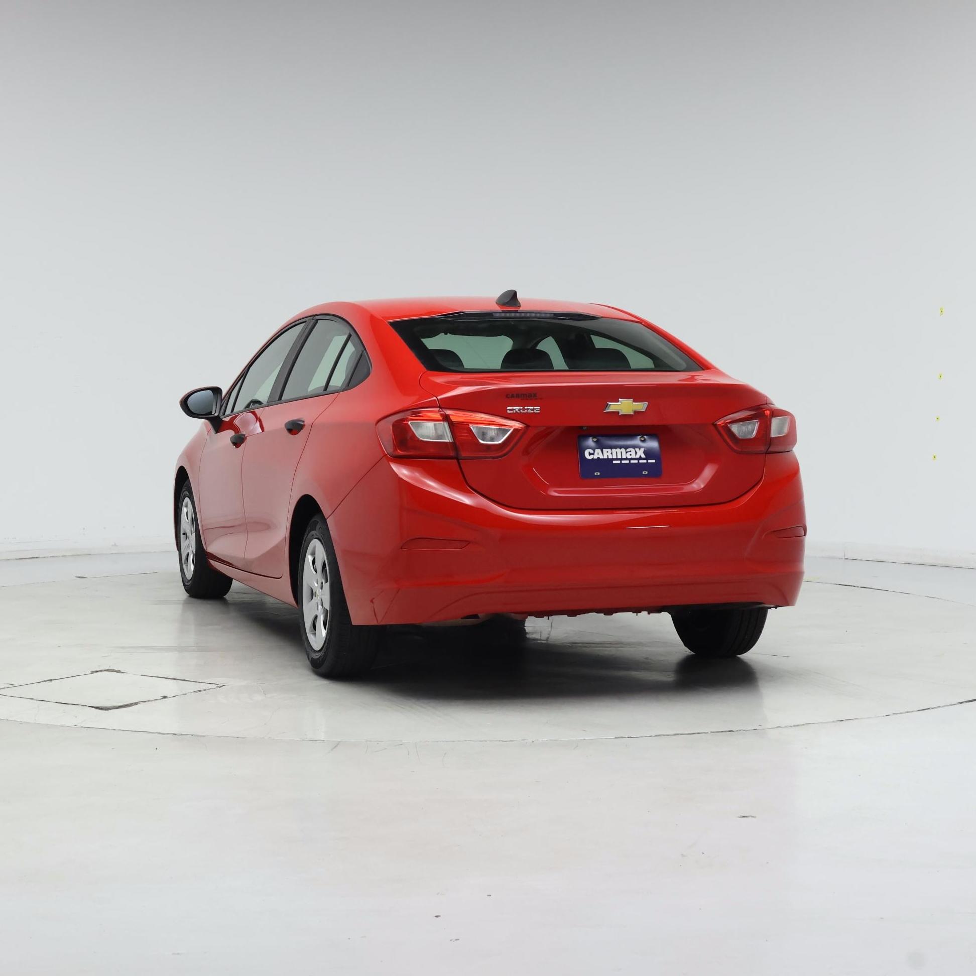 Thumbnail: 2017 Chevrolet Cruze - 6