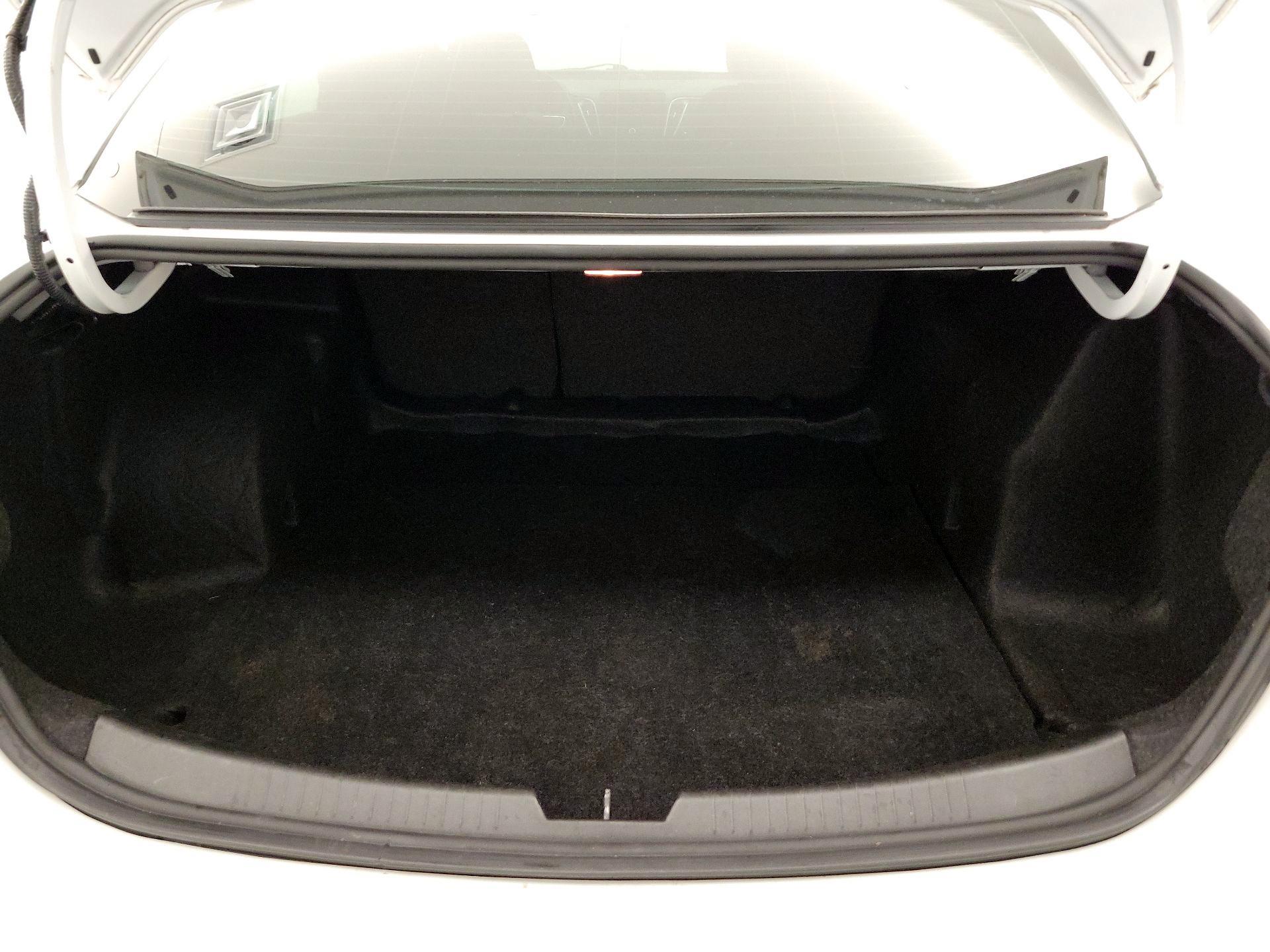 Thumbnail: 2022 Chevrolet Malibu - 20