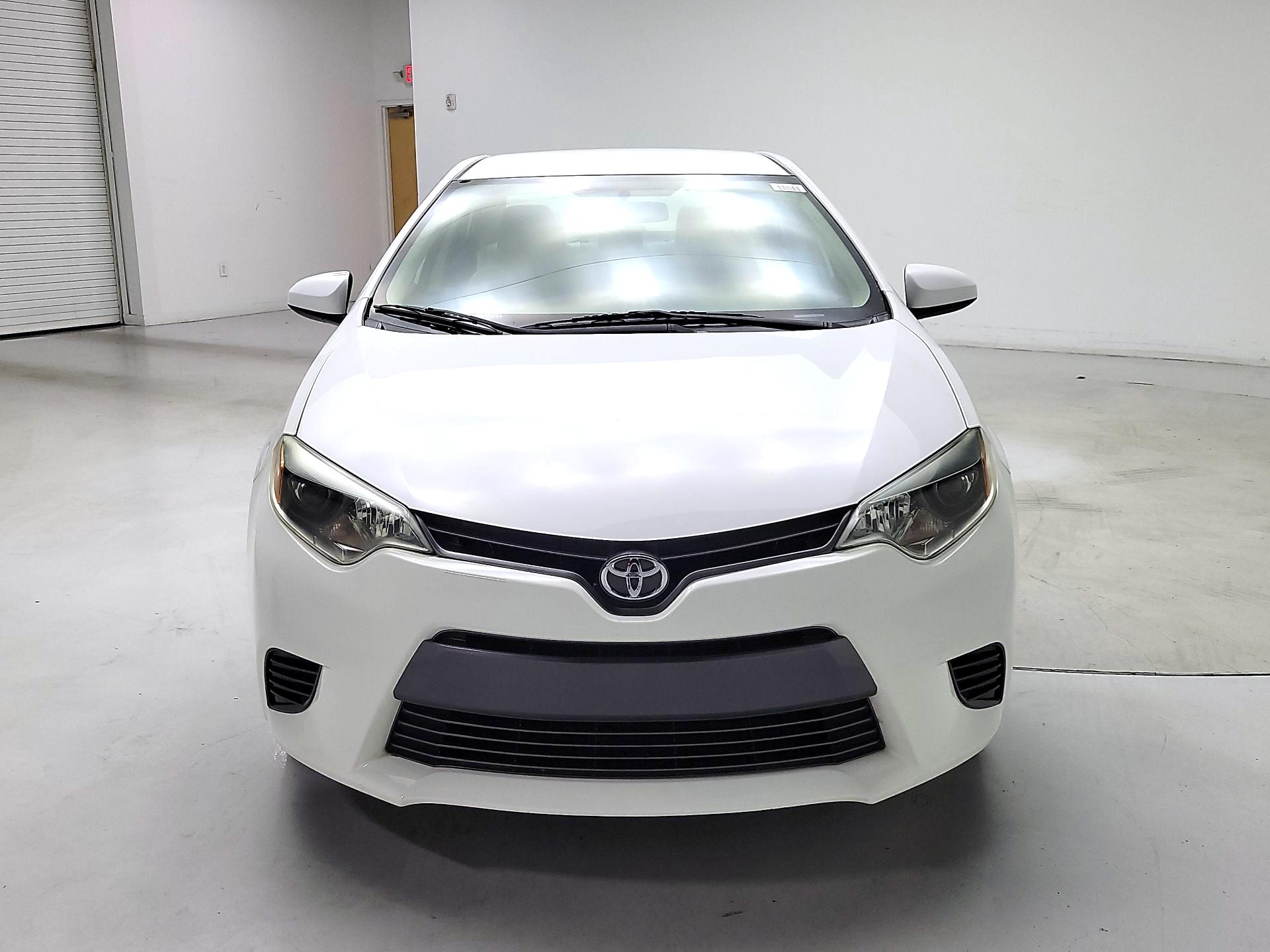 Thumbnail: 2016 Toyota Corolla - 2