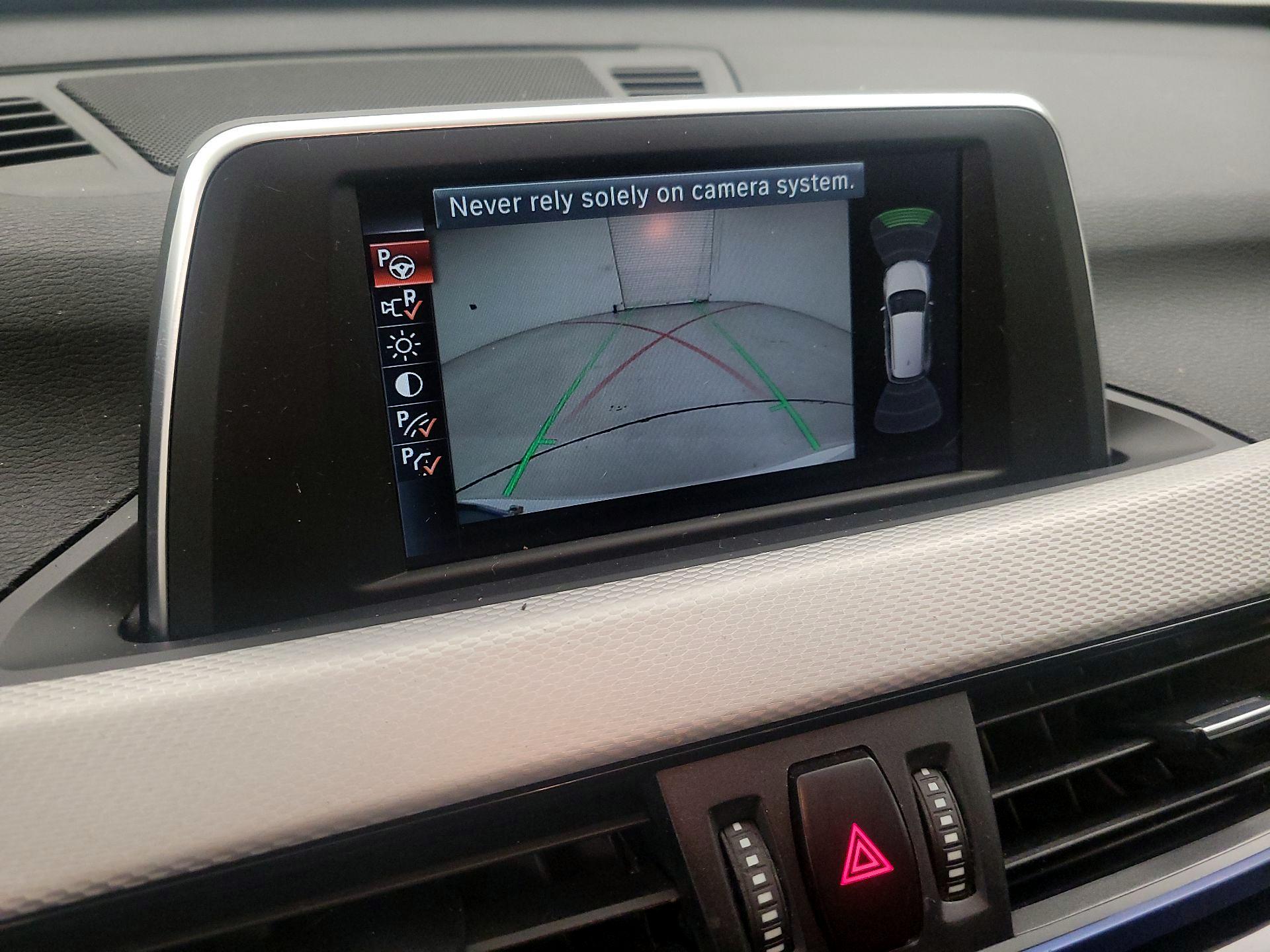 Thumbnail: 2017 BMW X1 - 14