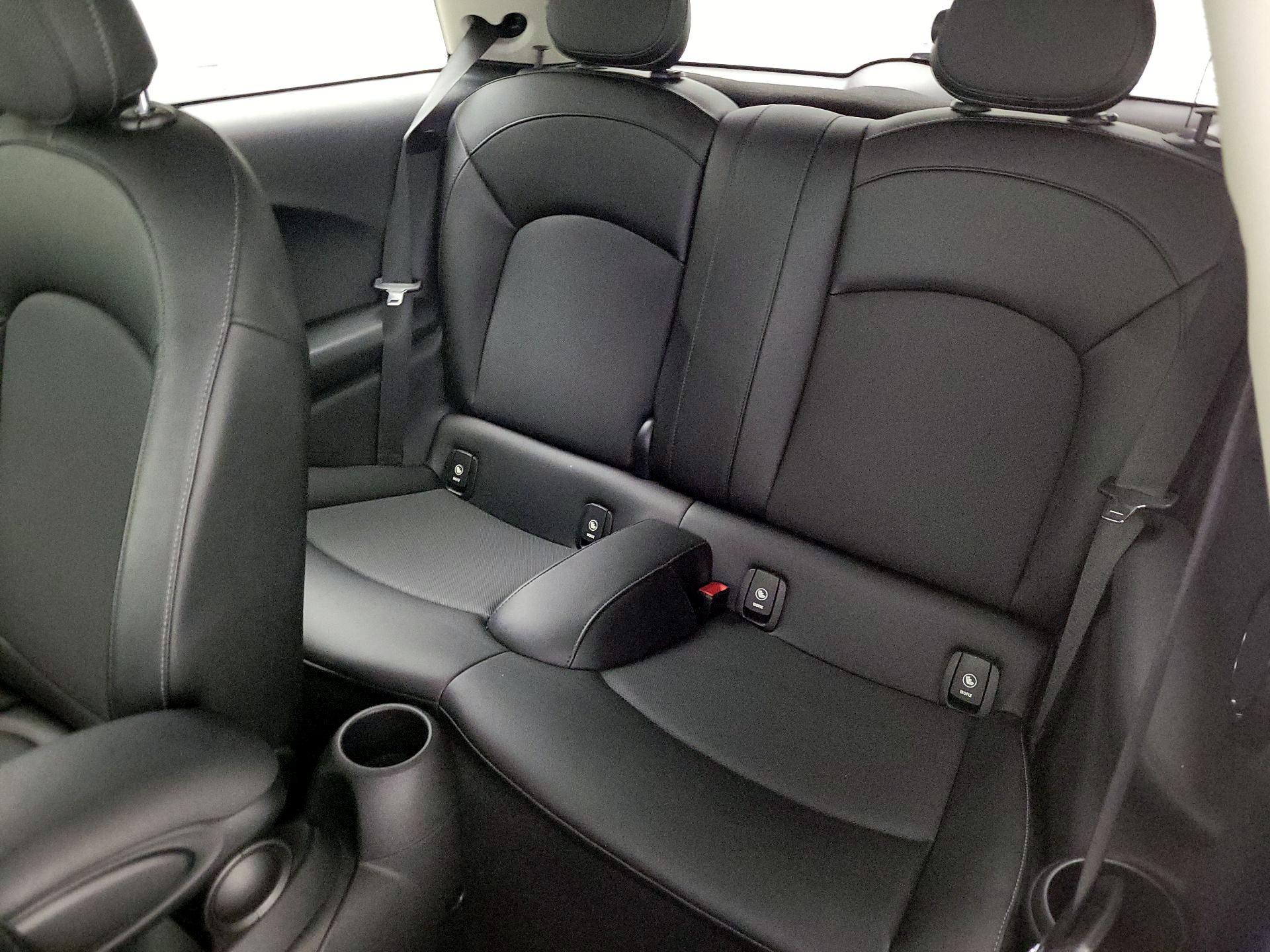 Thumbnail: 2018 MINI Cooper Hardtop - 20