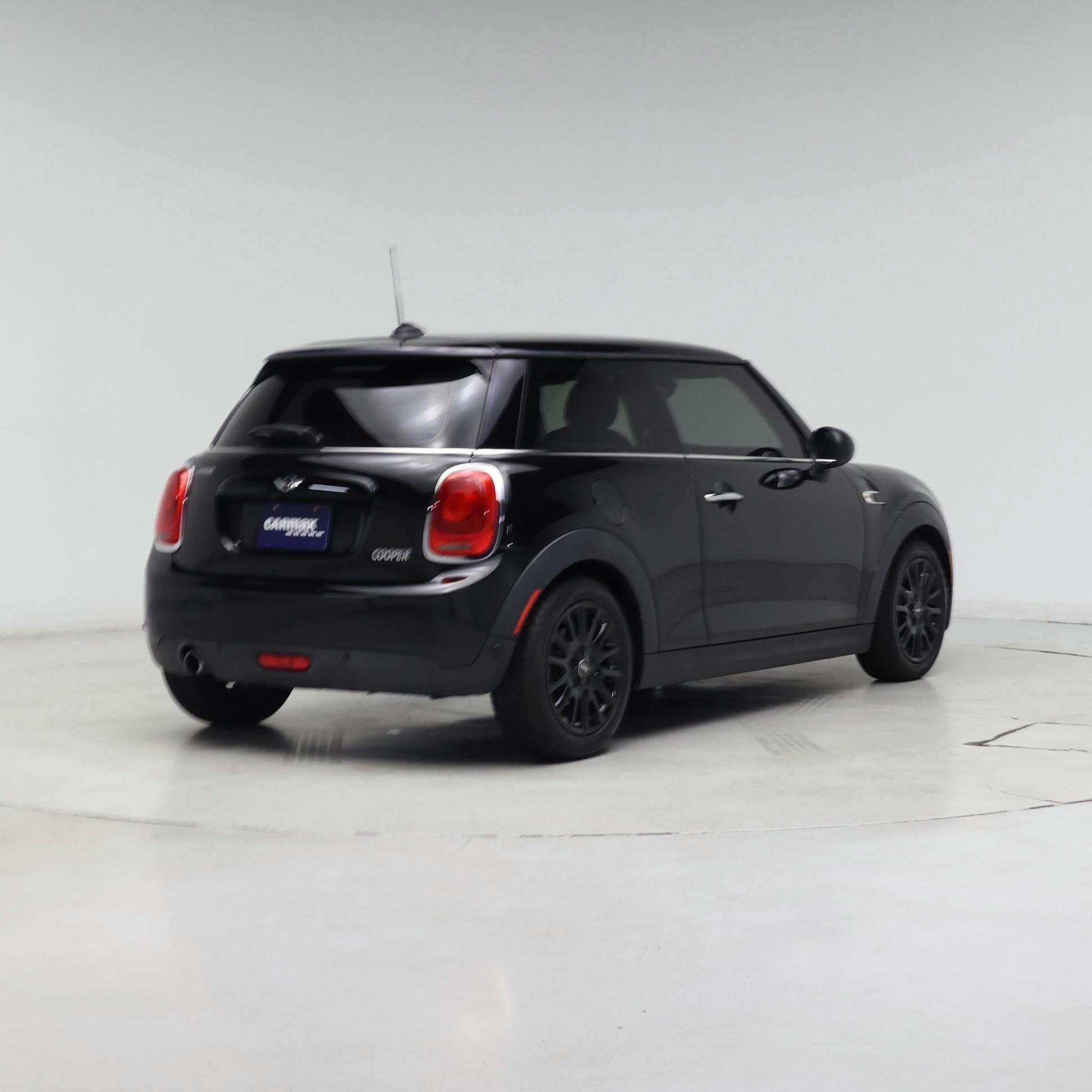 Thumbnail: 2018 MINI Cooper Hardtop - 8