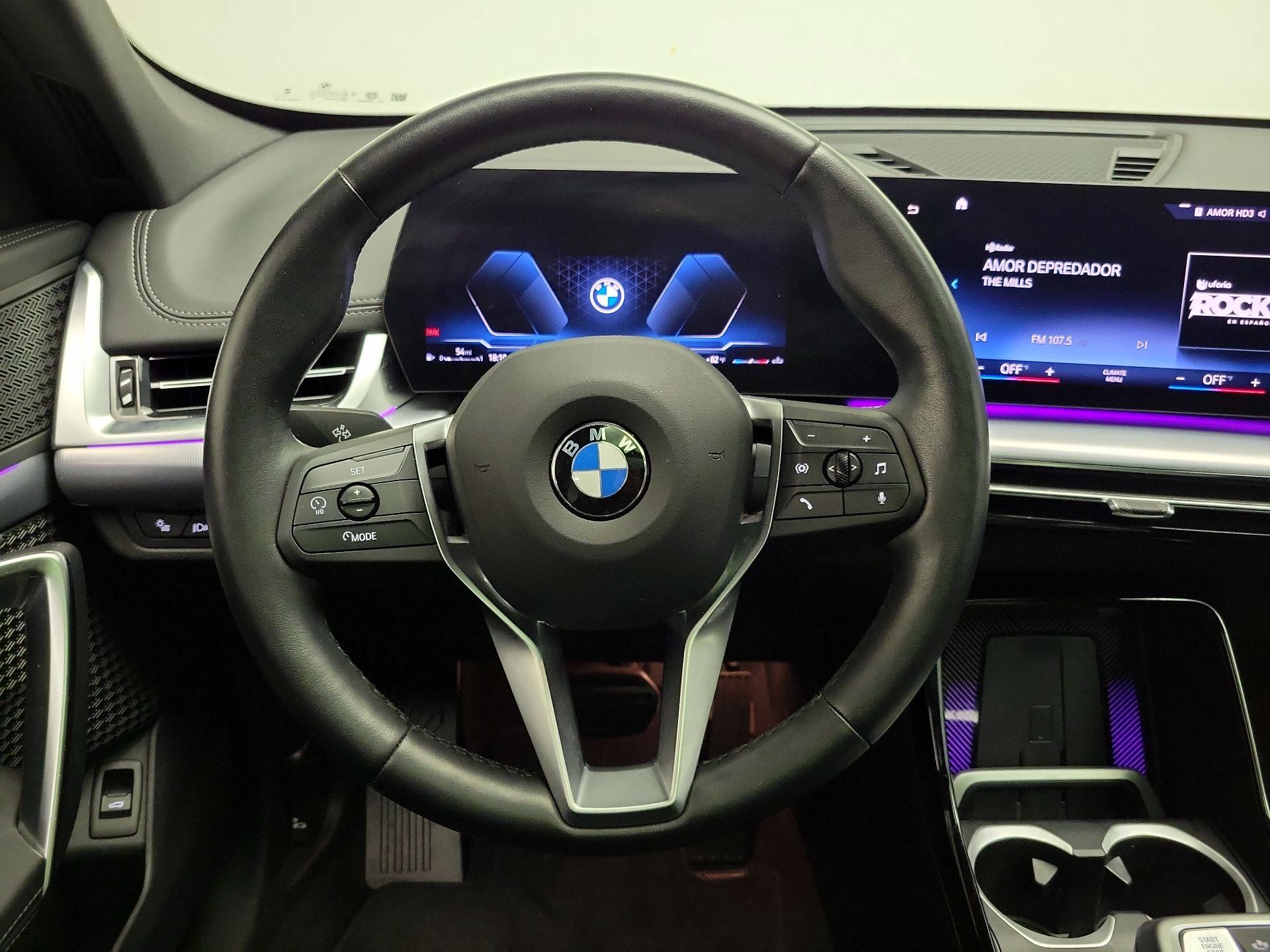 Thumbnail: 2023 BMW X1 - 10