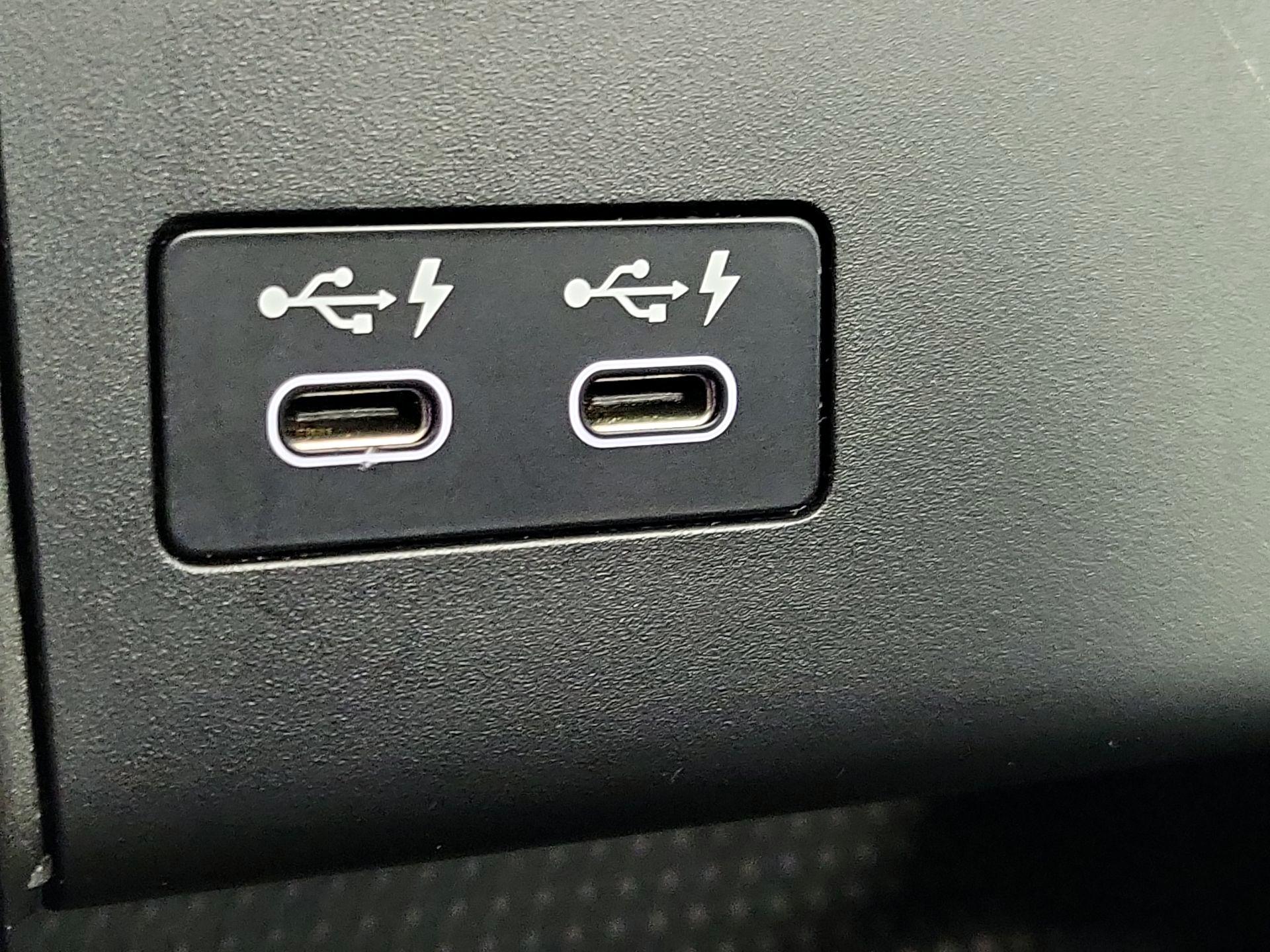 Thumbnail: 2023 BMW X1 - 19