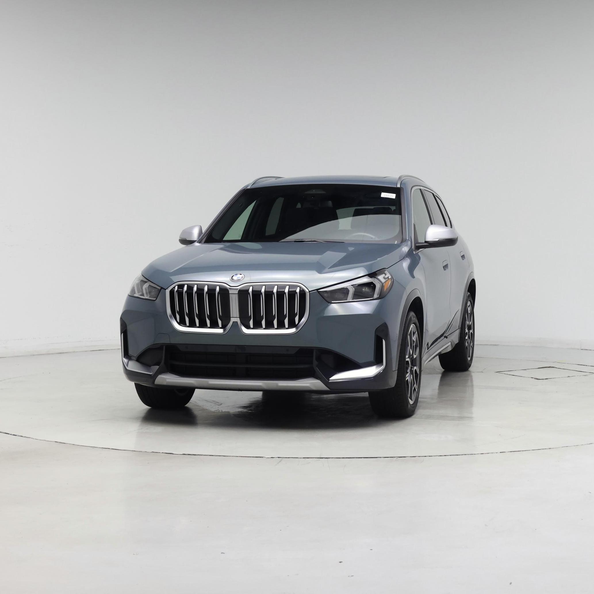 Thumbnail: 2023 BMW X1 - 4