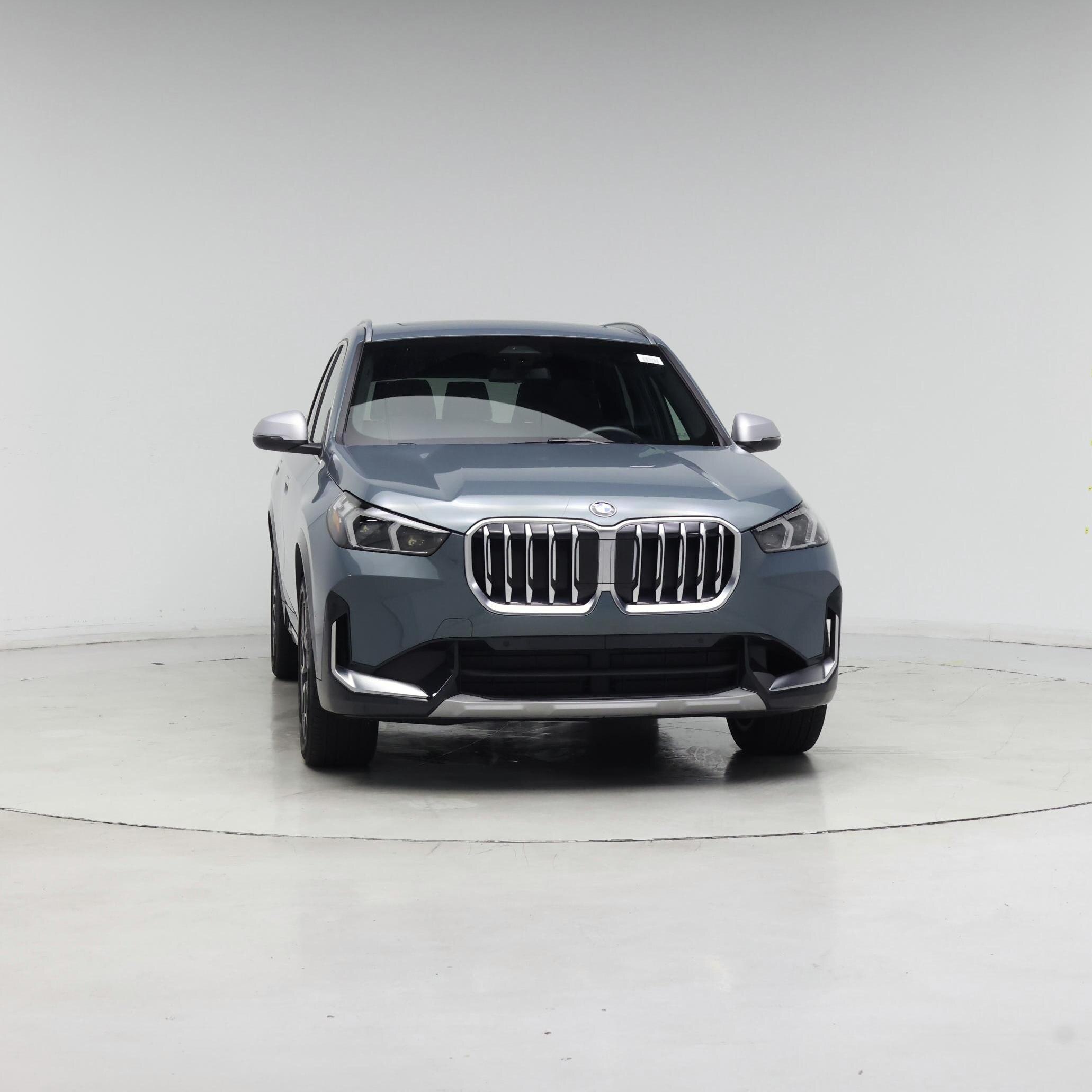 Thumbnail: 2023 BMW X1 - 5