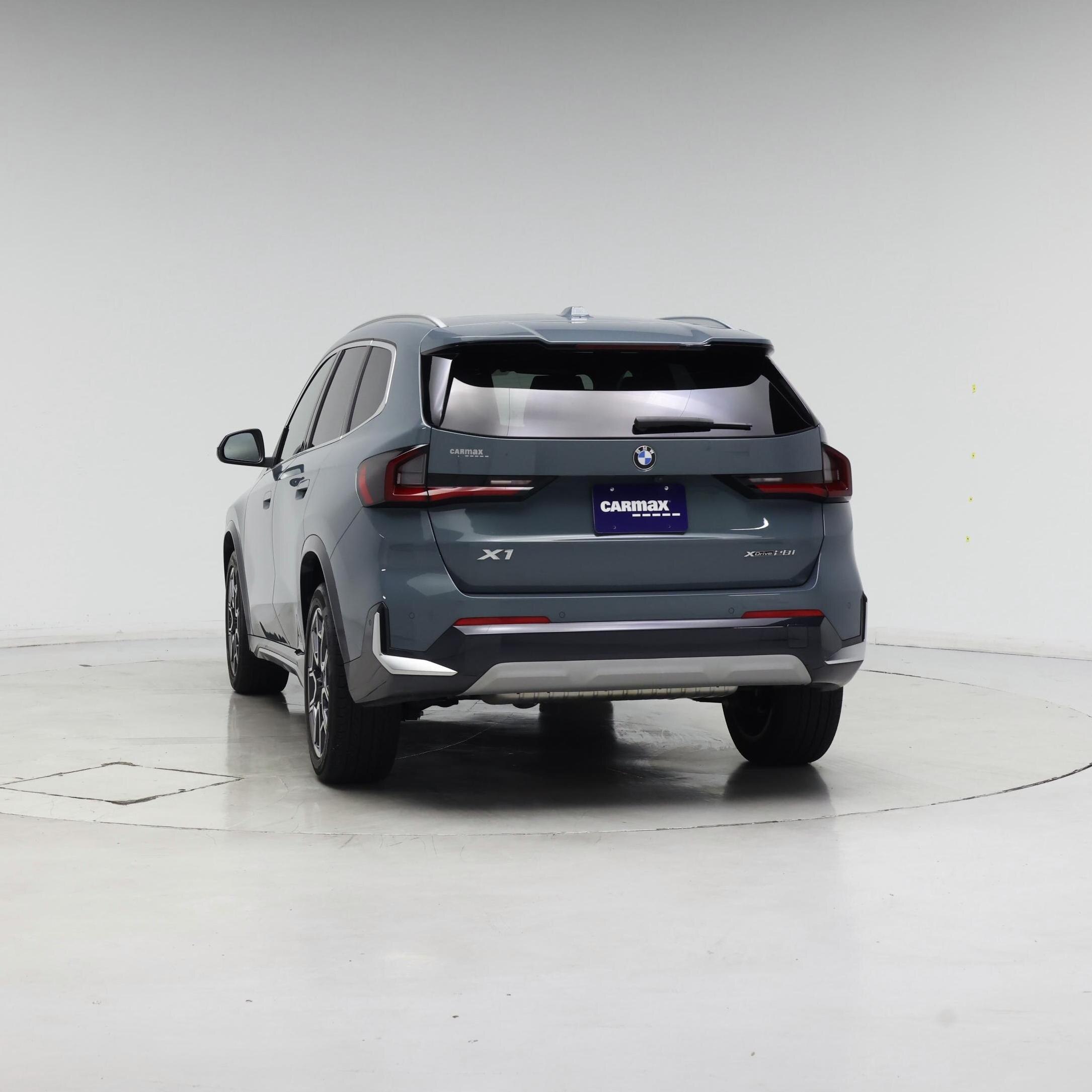 Thumbnail: 2023 BMW X1 - 6