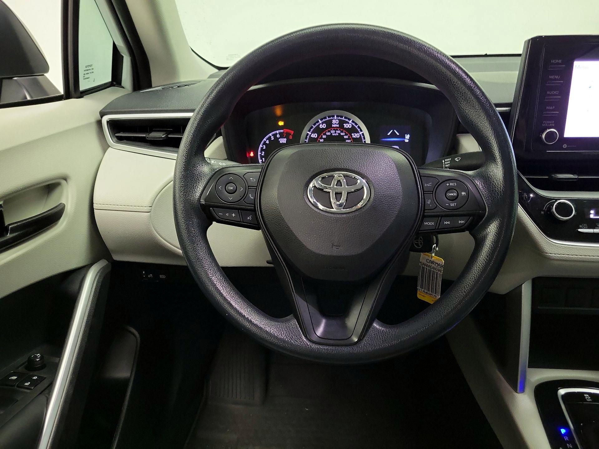 Thumbnail: 2022 Toyota Corolla Cross - 10