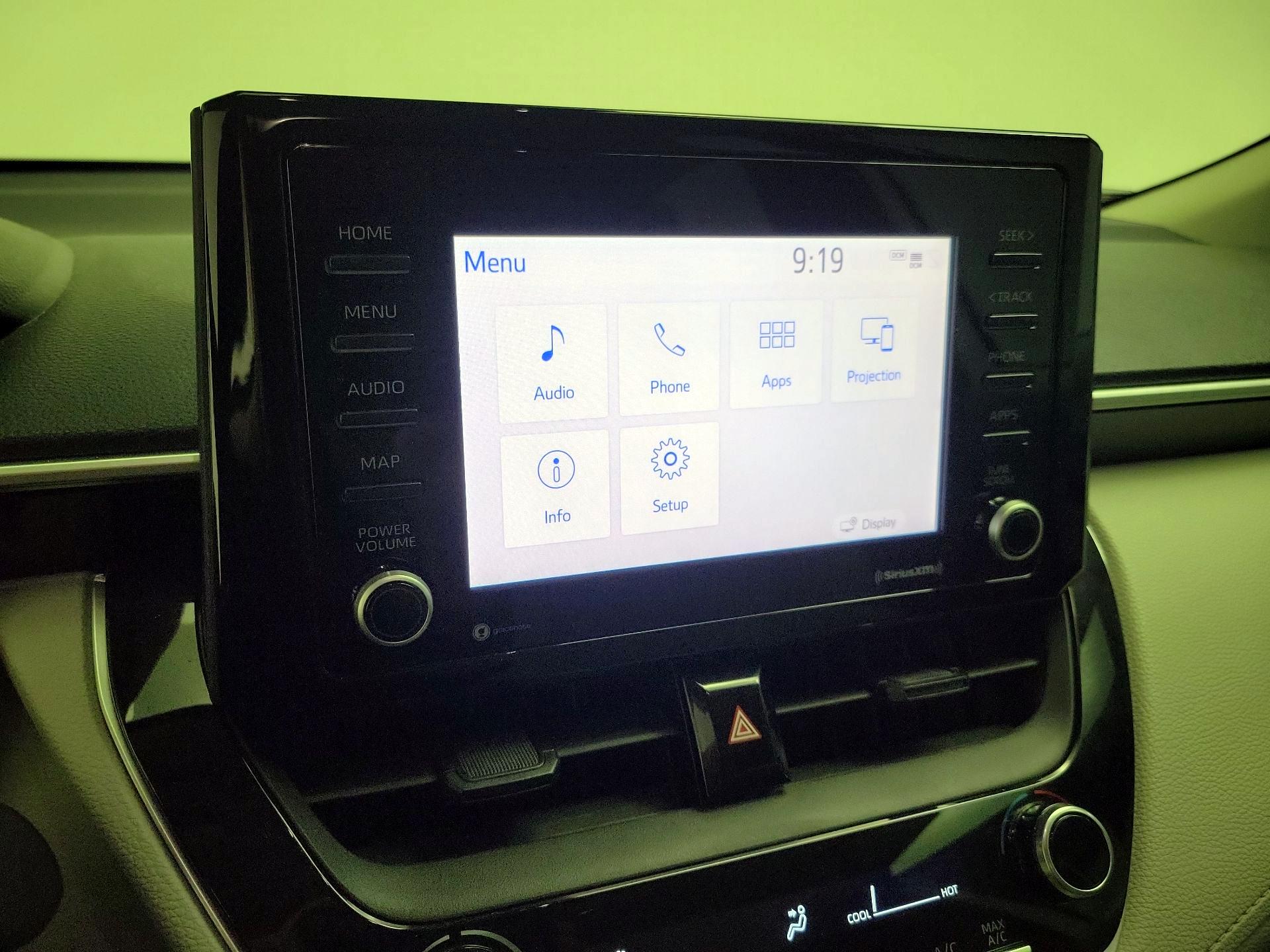 Thumbnail: 2022 Toyota Corolla Cross - 14