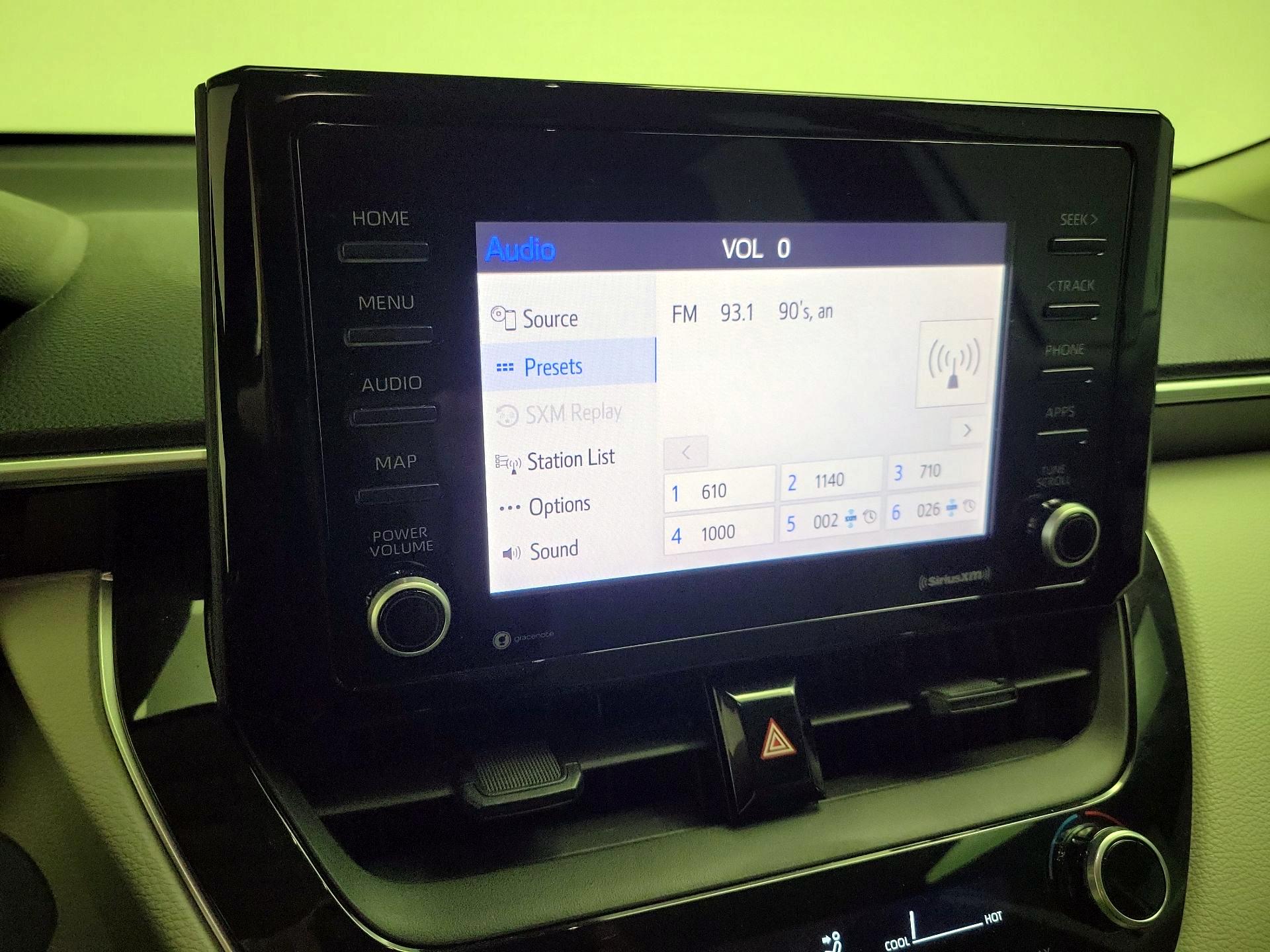 Thumbnail: 2022 Toyota Corolla Cross - 16